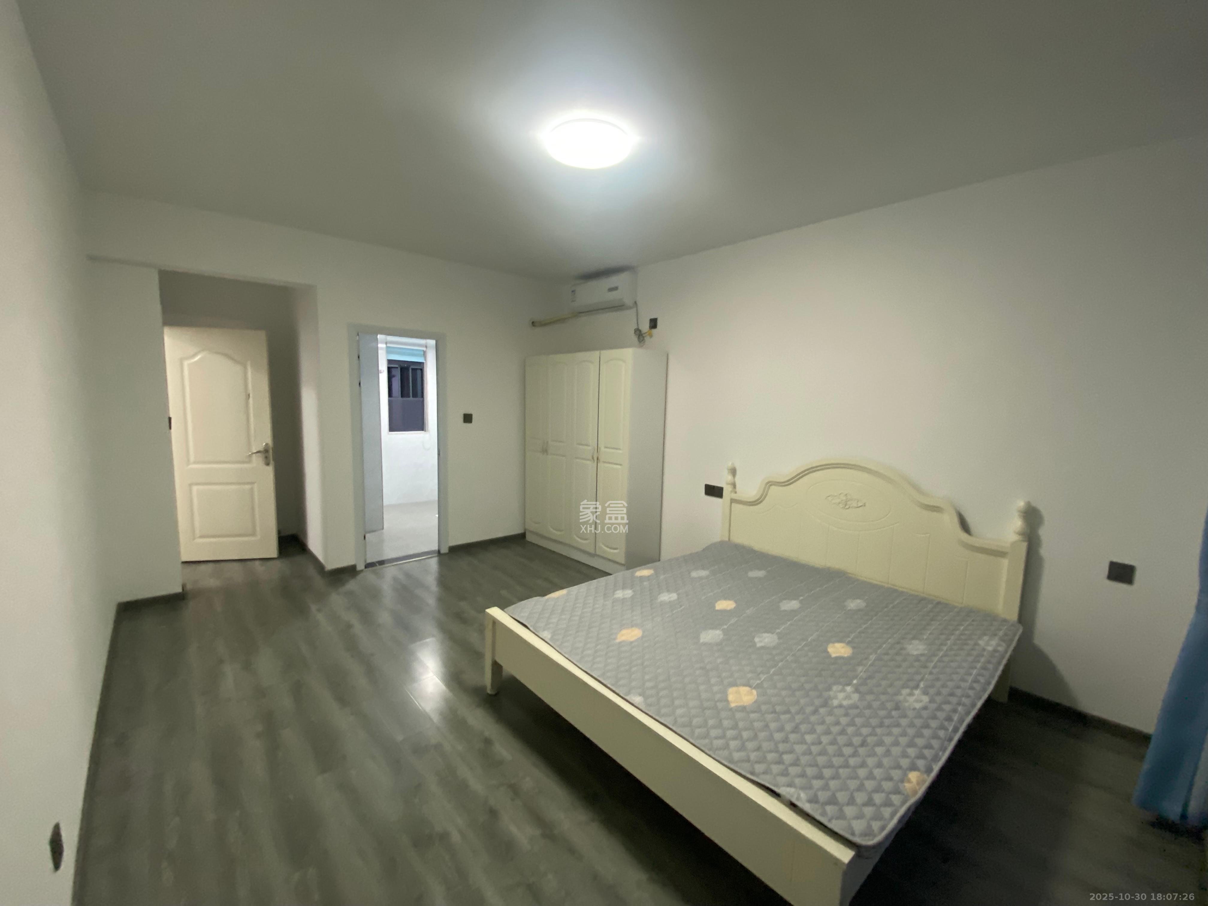 红星国际公馆  4室2厅1卫    3100.0元/月室内图