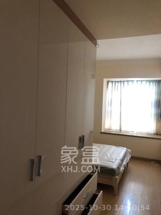 兰亭湾畔 3室2厅2卫 3500.0元/月 兰亭湾畔 3室2厅2卫 3500.0元/月室内图