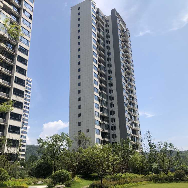 宁邦广场 4室2厅2卫 80.0万 宁邦广场 4室2厅2卫 80.0万客厅