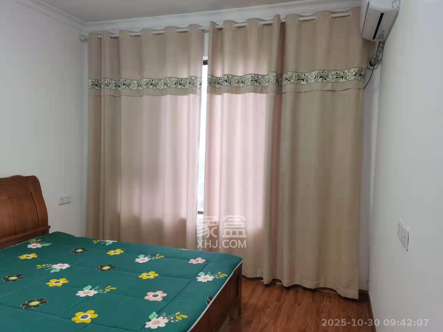 绿地公馆（绿地名邸）  3室2厅2卫    2000.0元/月室内图