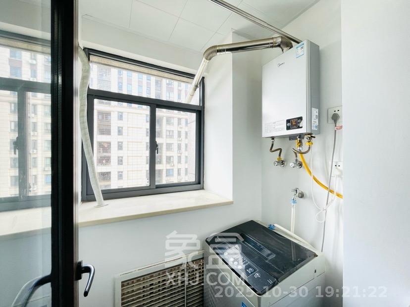 地质家园一、二期（地泰人民公馆）  1室1厅1卫    2200.0元/月室内图