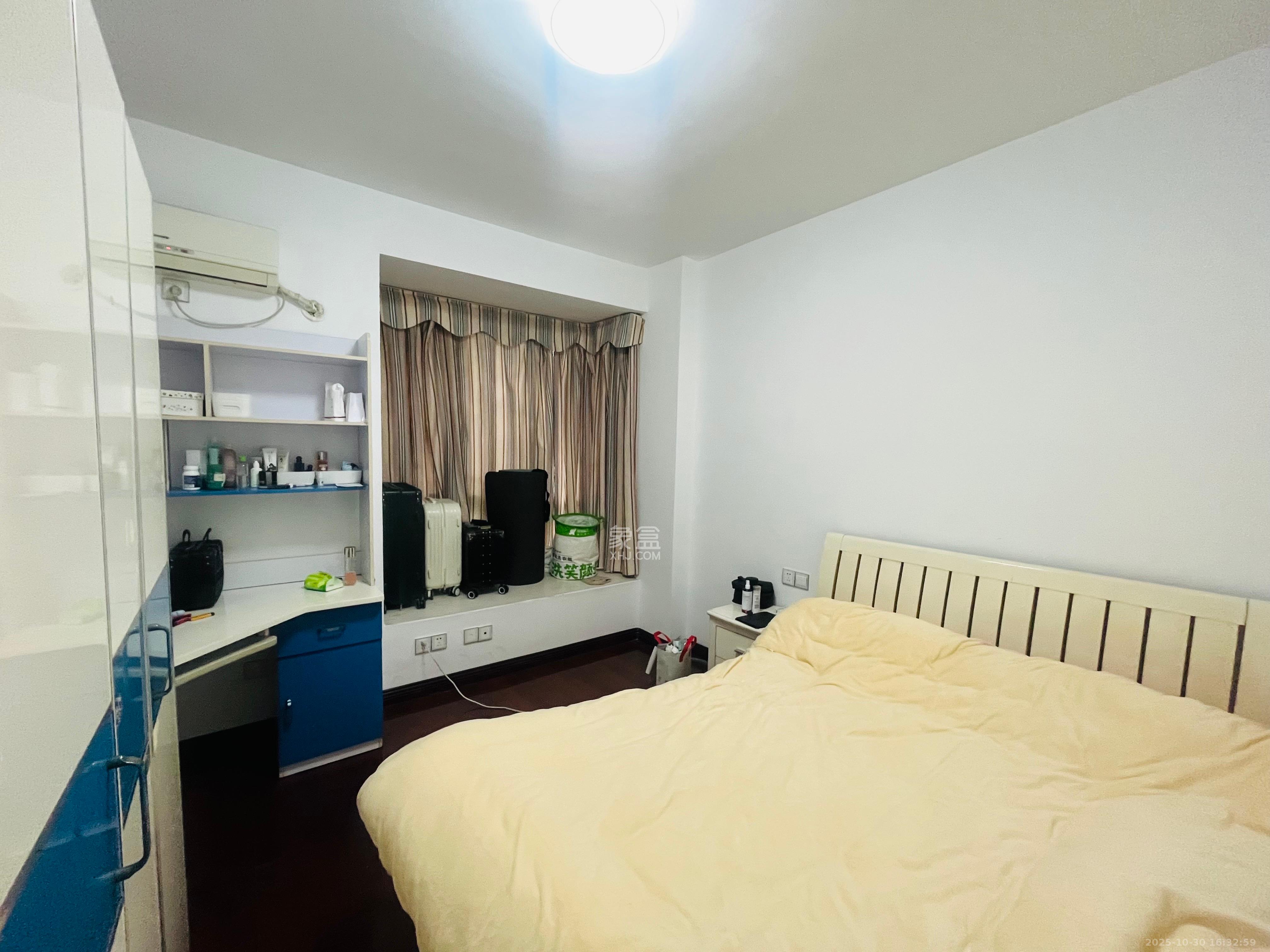 浏阳河畔家园 3室2厅2卫 2600.0元/月 浏阳河畔家园 3室2厅2卫 2600.0元/月室内图