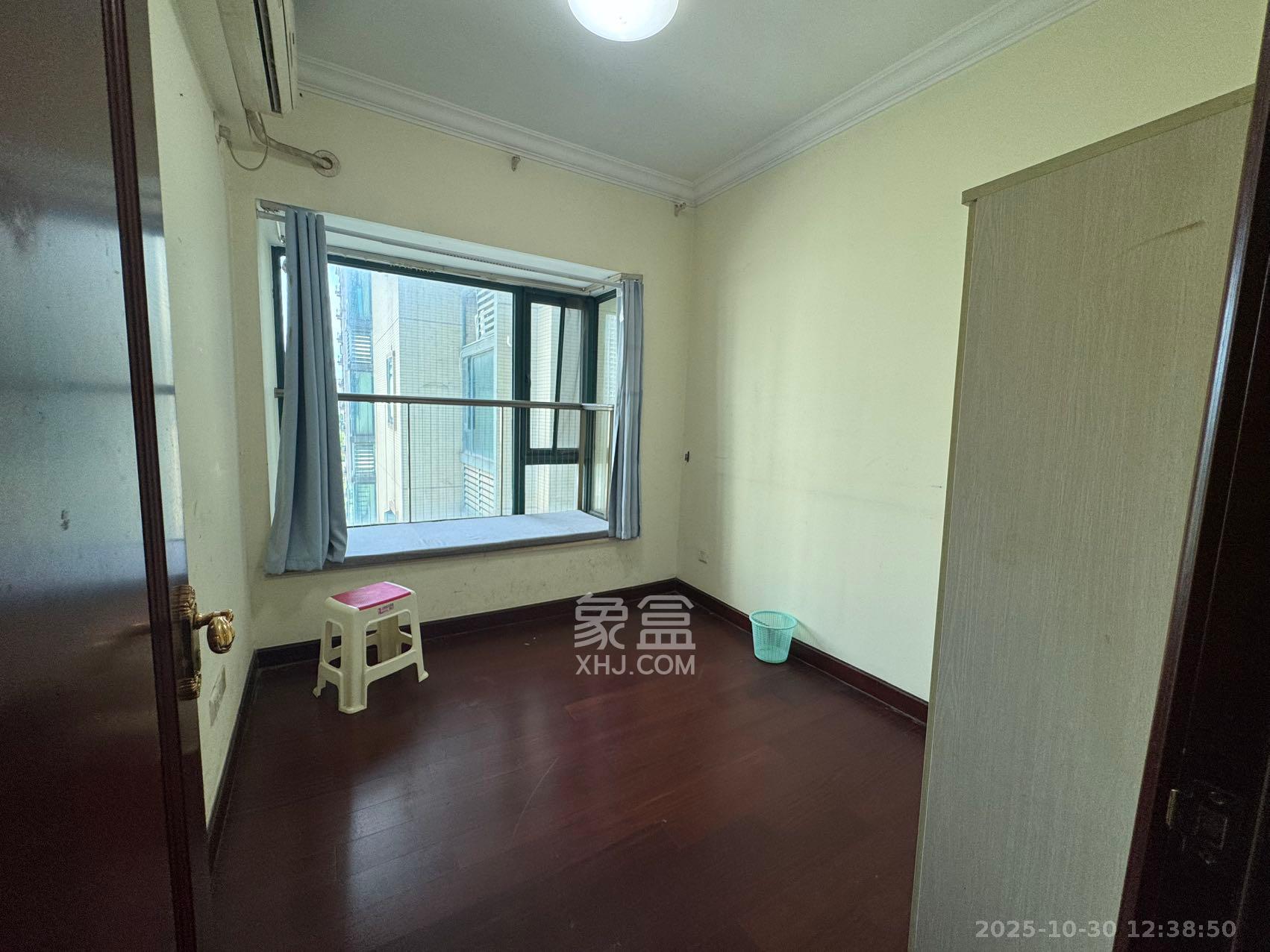 恒大绿洲  3室2厅2卫    2500.0元/月 恒大绿洲  3室2厅2卫    2500.0元/月室内图