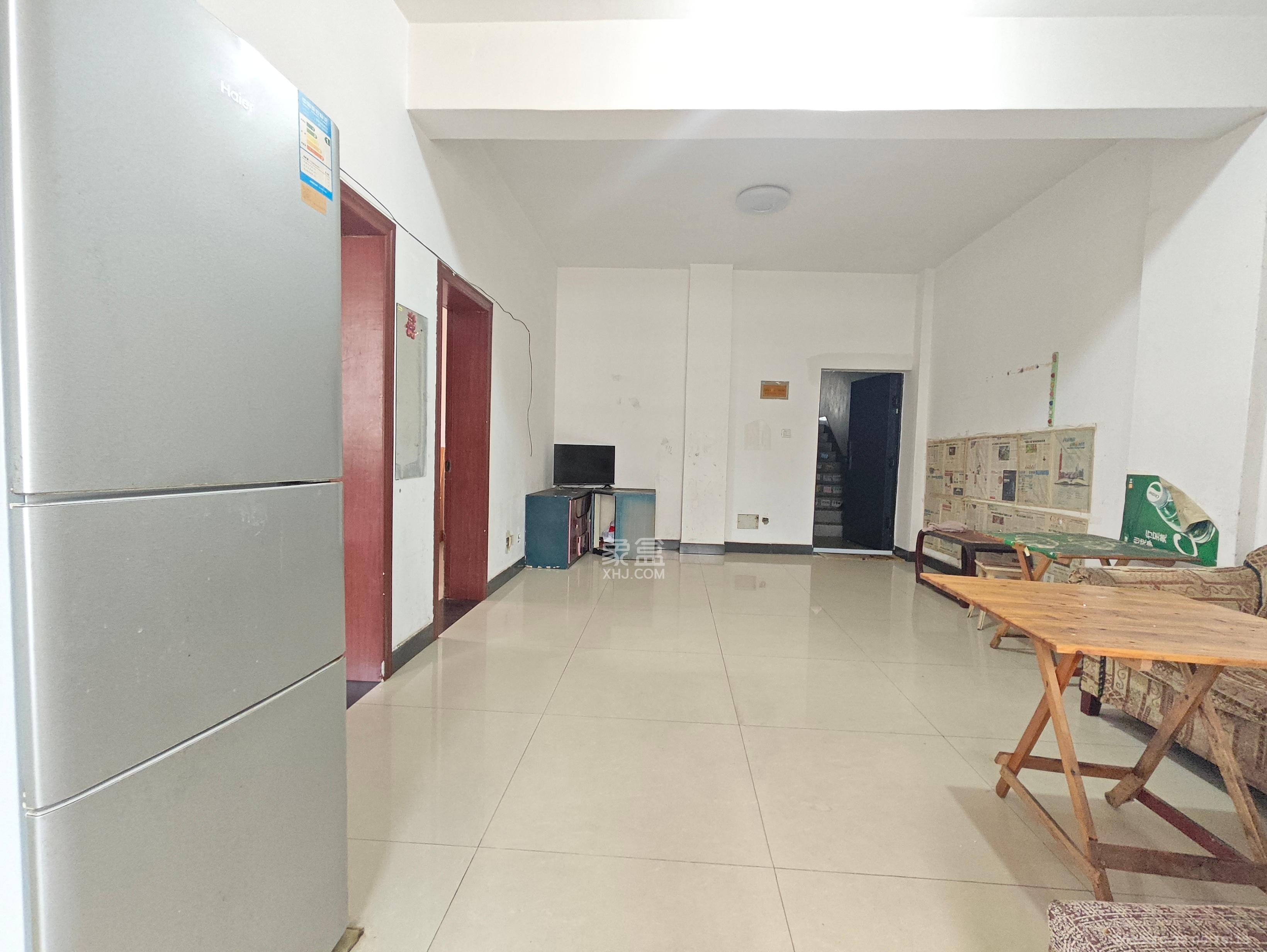 星沙国际物流园/泉星社区 2室2厅1卫 850.0元/月 星沙国际物流园/泉星社区 2室2厅1卫 850.0元/月室内图