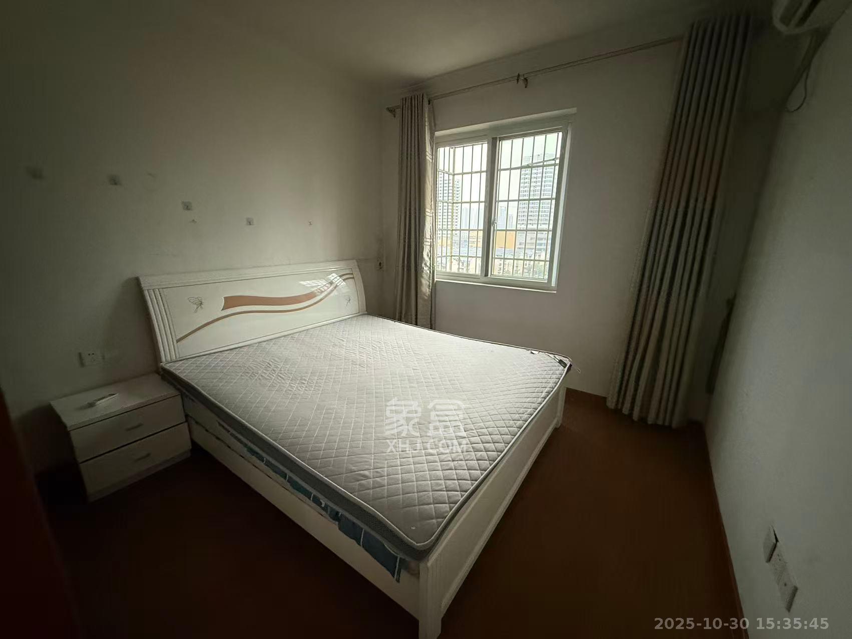 星城新宇莲景苑  2室1厅1卫    2200.0元/月室内图