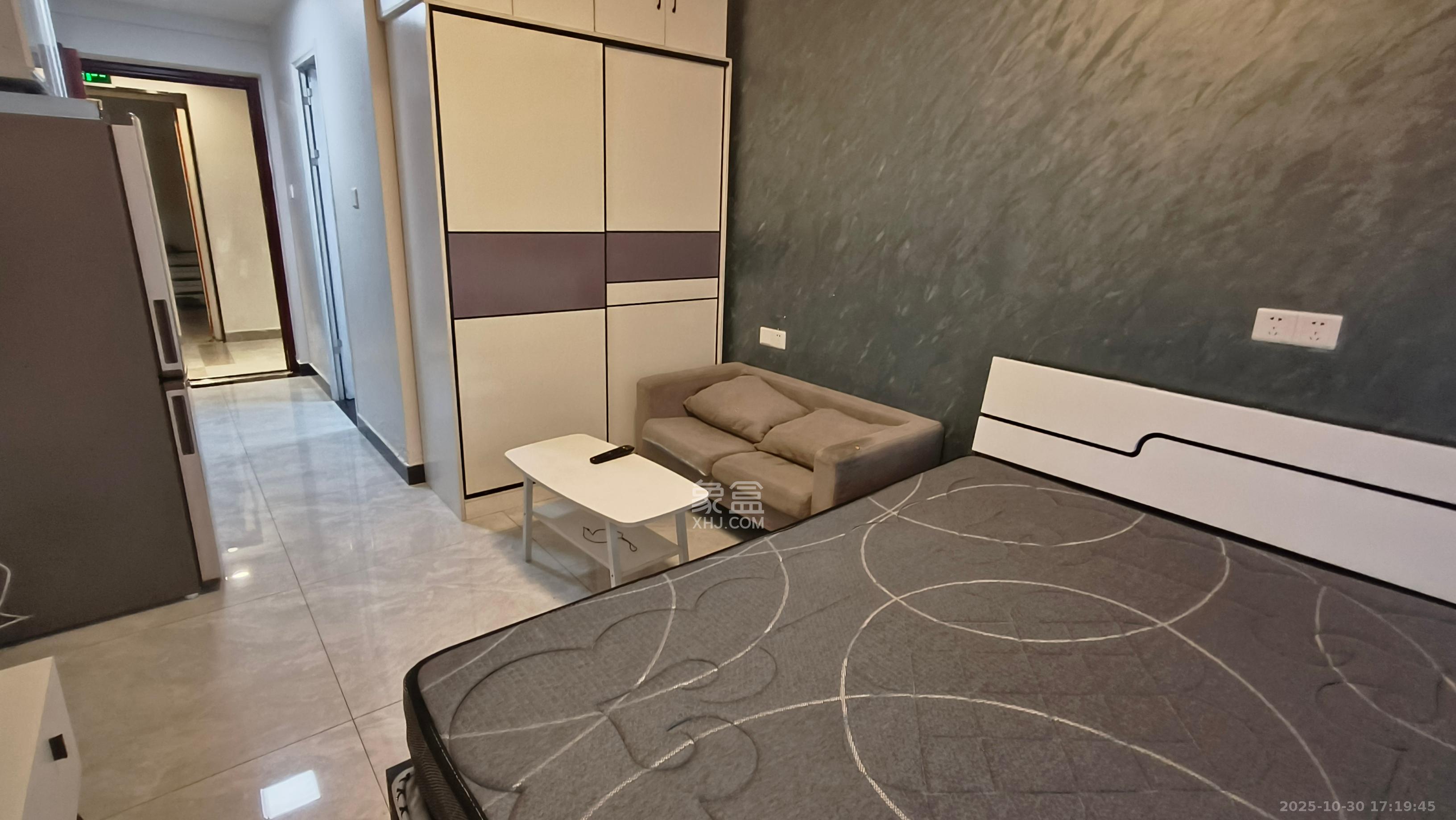 阳光城檀悦  1室1厅1卫    1500.0元/月室内图