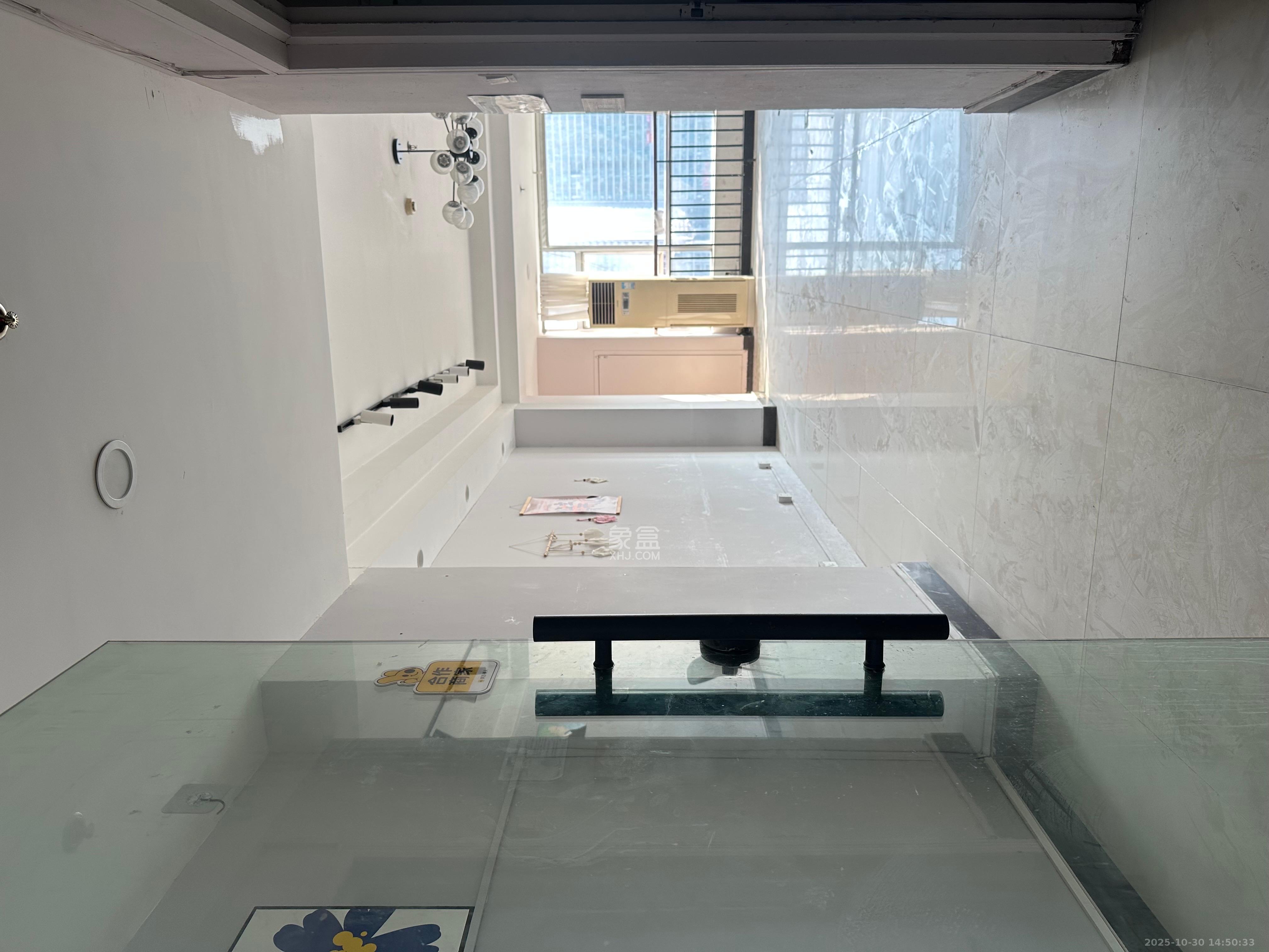 五一新干线  1室1厅1卫    2300.0元/月