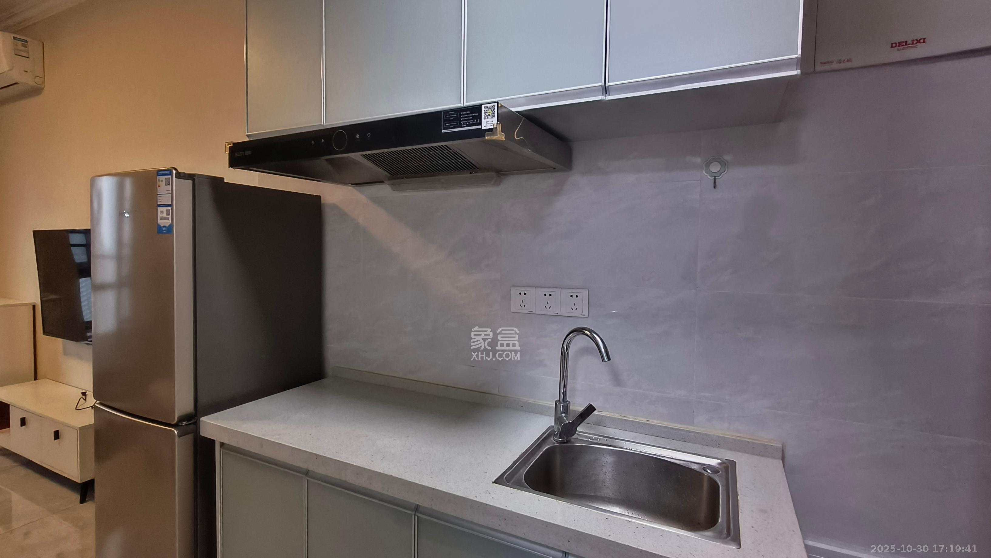 阳光城檀悦  1室1厅1卫    1500.0元/月室内图