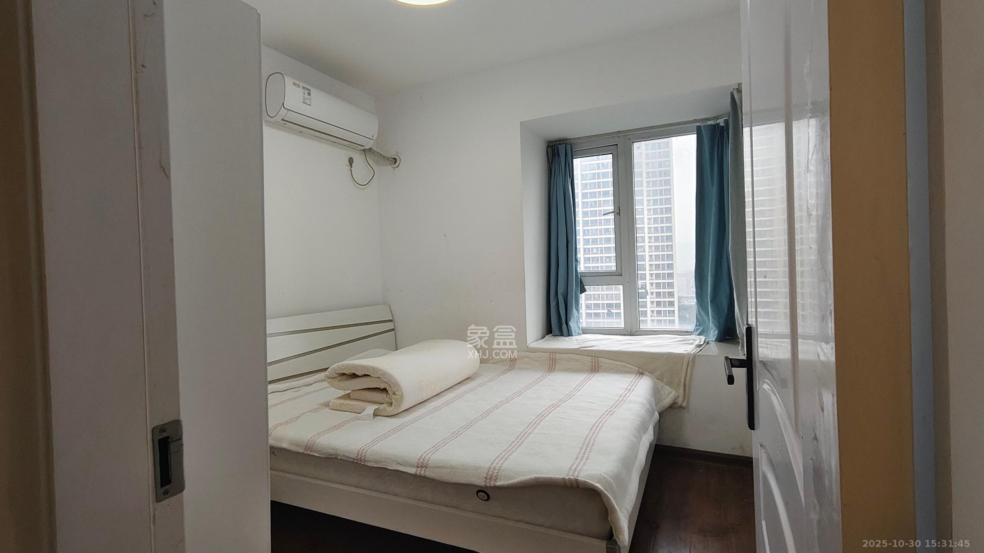 钱隆世家  4室2厅2卫    2600.0元/月 钱隆世家  4室2厅2卫    2600.0元/月室内图