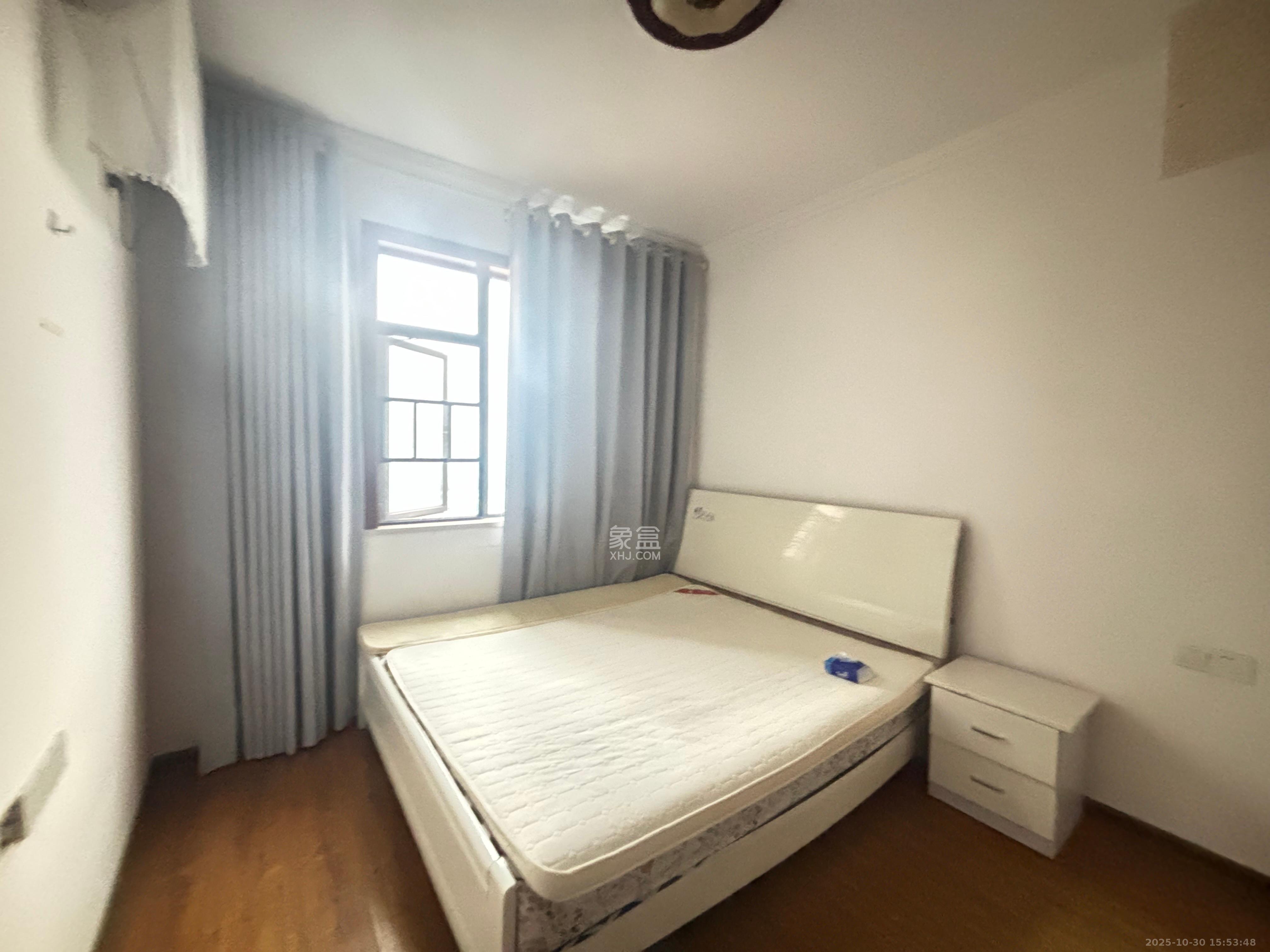 高升时代广场（冠铭商务中心）  3室2厅1卫    2100.0元/月室内图