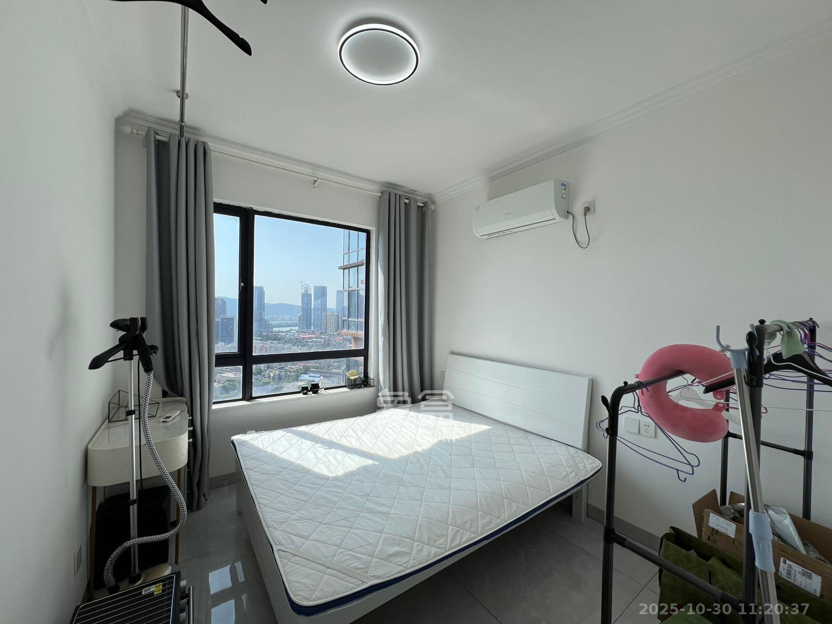 荣悦台  2室1厅1卫    3600.0元/月室内图