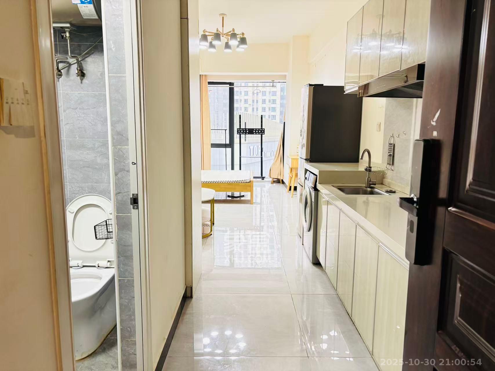 万润时光里  1室1厅1卫    1700.0元/月