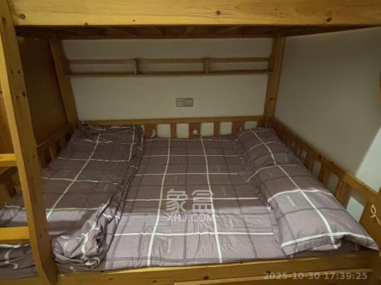 山水湾  3室2厅1卫    1500.0元/月室内图