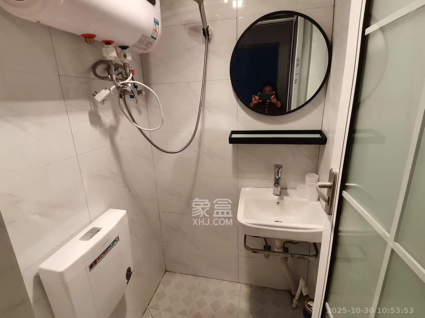 恒基凯旋门三期  1室1厅1卫    950.0元/月室内图