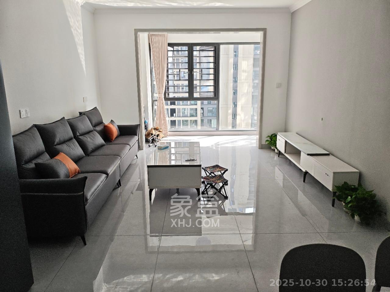 汉高学士府 3室2厅2卫 2600.0元/月 汉高学士府 3室2厅2卫 2600.0元/月室内图