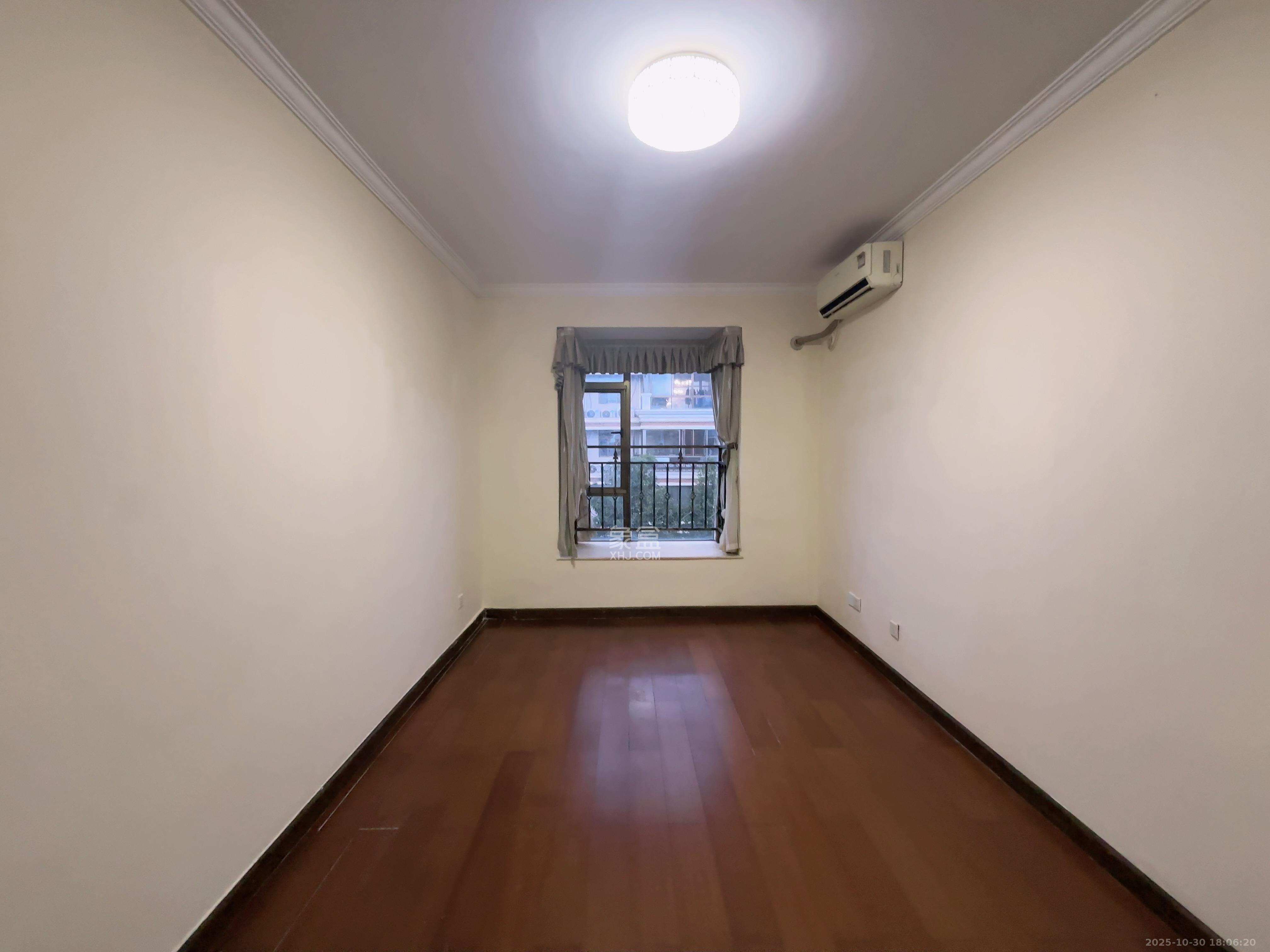 江山帝景雅典  3室2厅2卫    2200.0元/月 江山帝景雅典  3室2厅2卫    2200.0元/月室内图