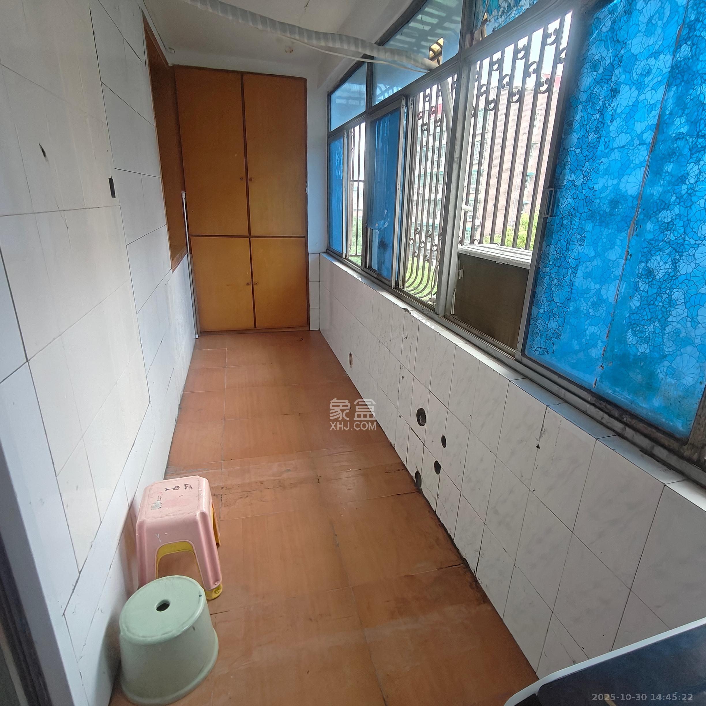 职院街LG曙光宿舍  1室0厅0卫    2000.0元/月室内图