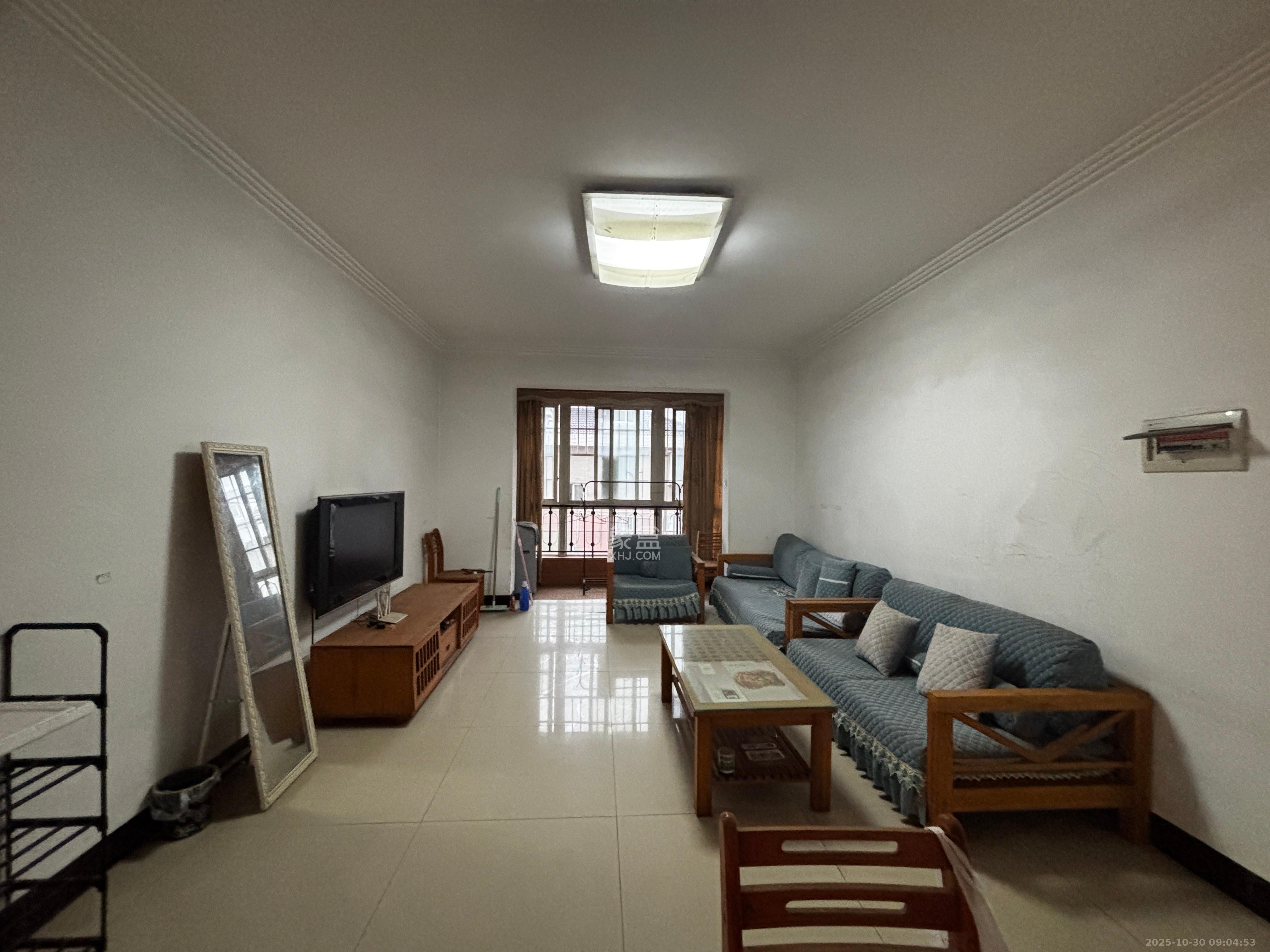 东城名苑  2室2厅1卫    1400.0元/月室内图