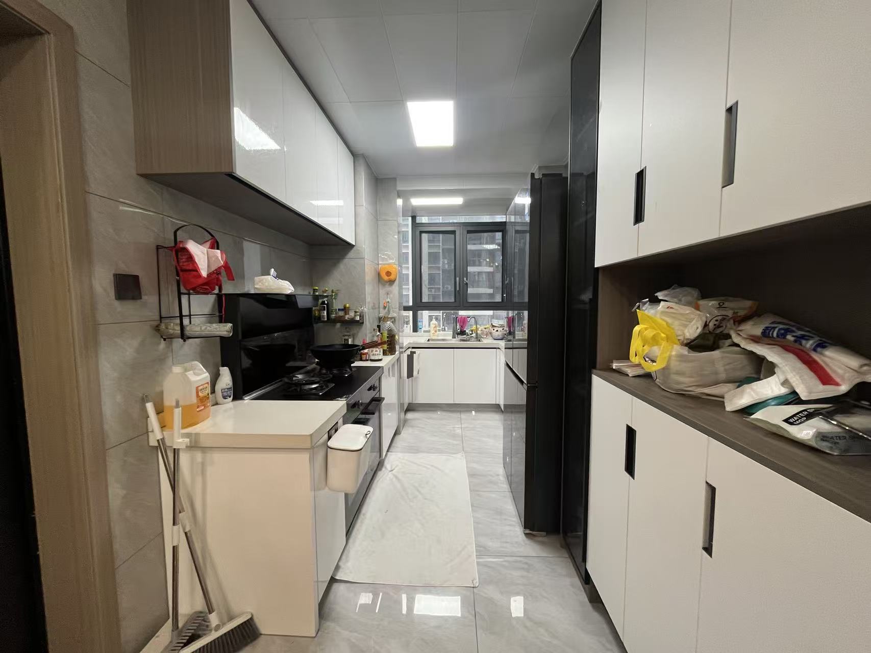 会龙山溪谷(住宅)  3室2厅2卫    65.8万 会龙山溪谷(住宅)  3室2厅2卫    65.8万客厅