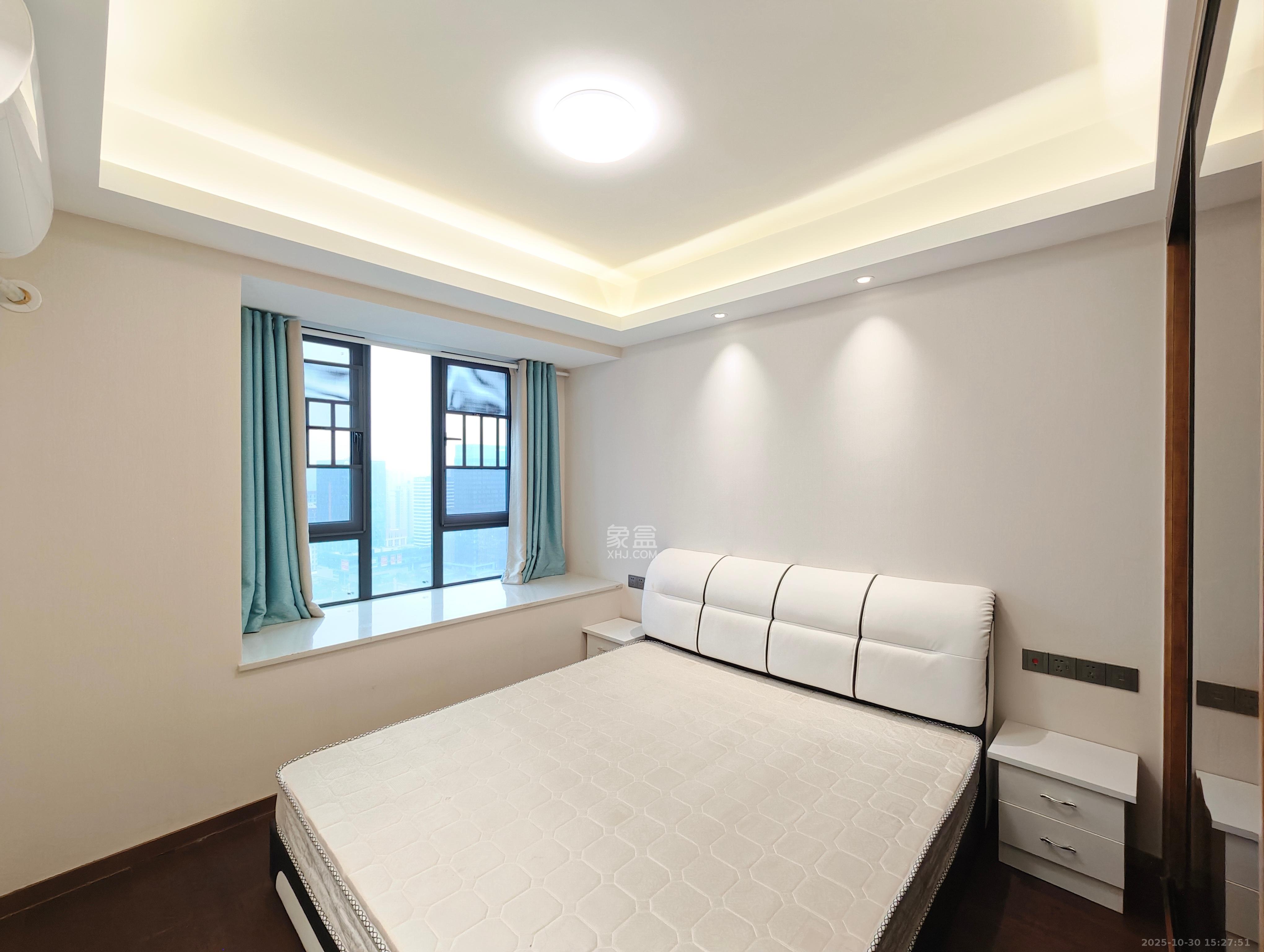 梅溪悦章  3室2厅2卫    3500.0元/月室内图