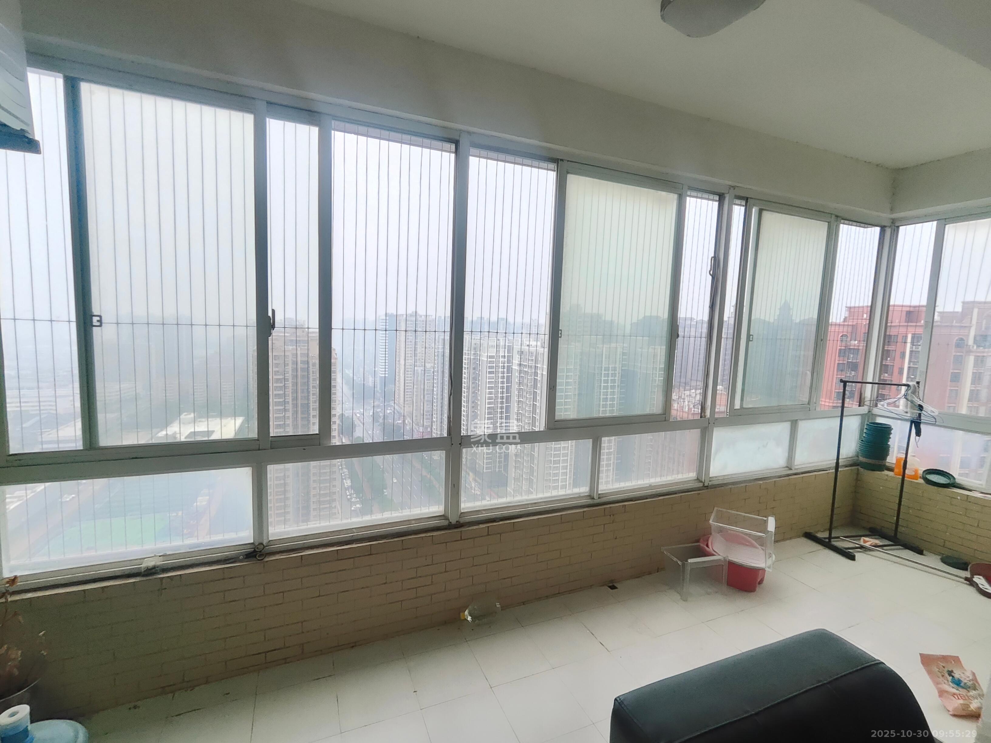 新蕾品阁居  2室1厅1卫    1200.0元/月 新蕾品阁居  2室1厅1卫    1200.0元/月室内图