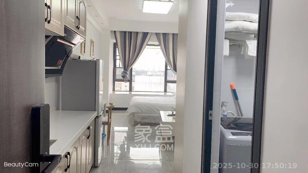 龙湖湘江星座(祺鑫星座公寓) 1室1厅1卫 1400.0元/月 龙湖湘江星座(祺鑫星座公寓) 1室1厅1卫 1400.0元/月室内图