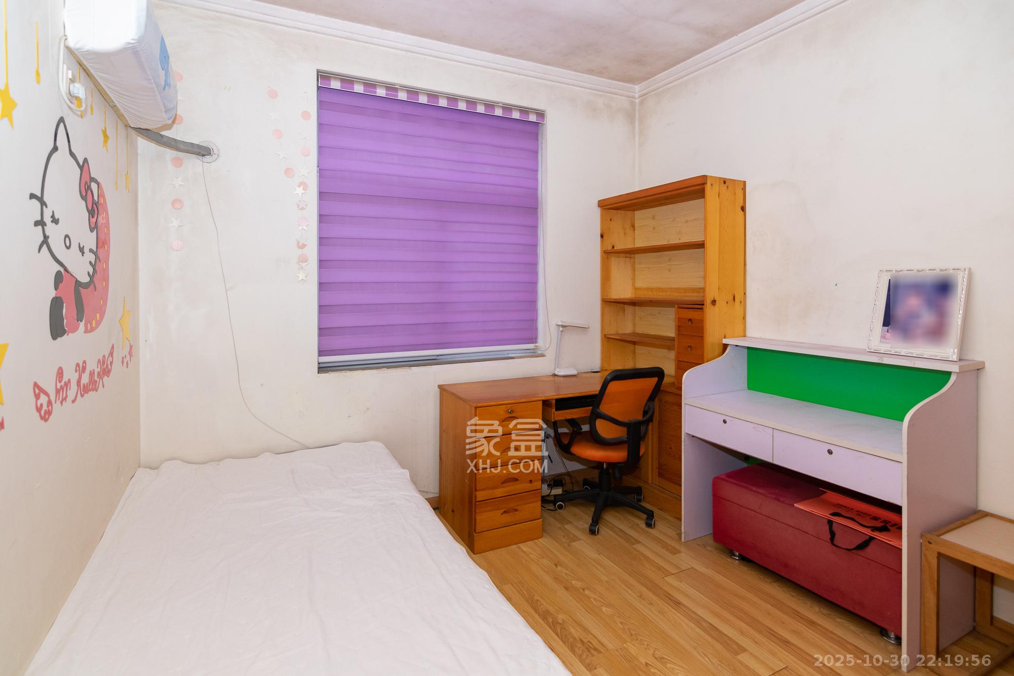 望福佳园  3室2厅2卫    42.0万 望福佳园  3室2厅2卫    42.0万卧室