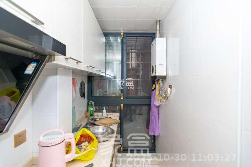 珠江东方明珠(新地东方明珠)三期  3室2厅1卫    1800.0元/月 珠江东方明珠(新地东方明珠)三期  3室2厅1卫    1800.0元/月室内图