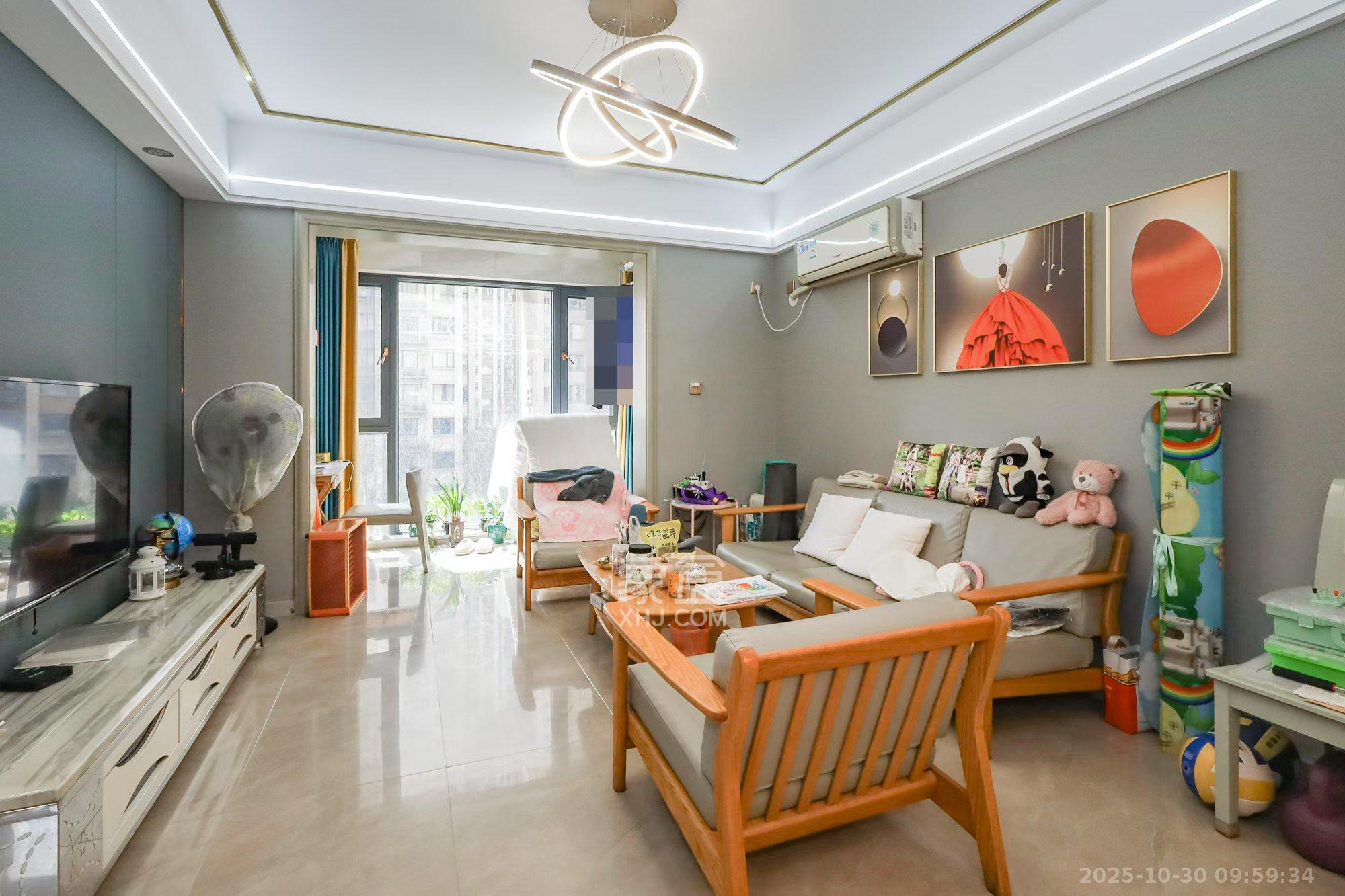 旭辉藏郡(藏郡、旭湘华府) 3室2厅1卫 3600.0元/月 旭辉藏郡(藏郡、旭湘华府) 3室2厅1卫 3600.0元/月室内图