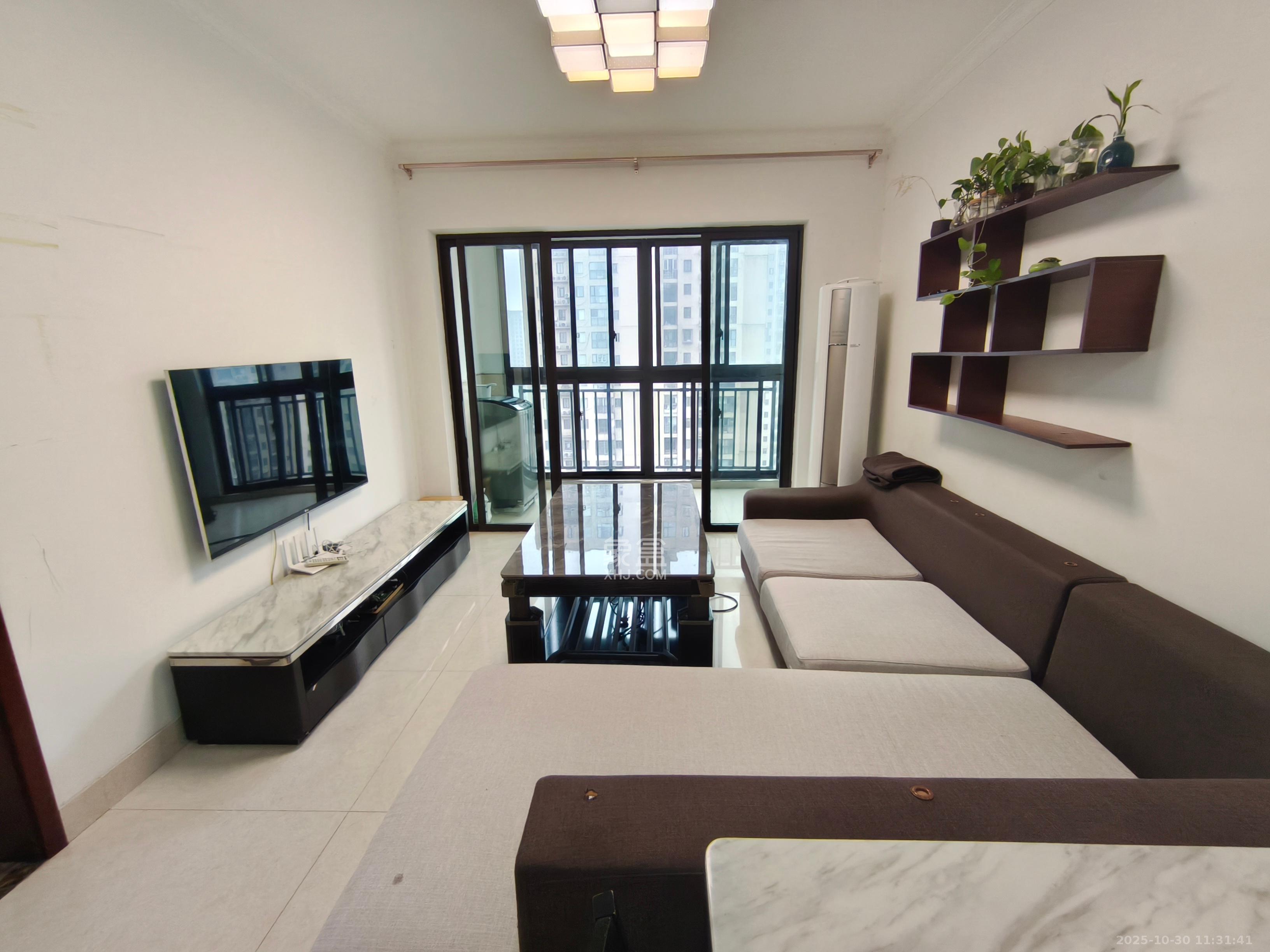 钰龙天下二期（钰龙佳园）  2室2厅1卫    2200.0元/月