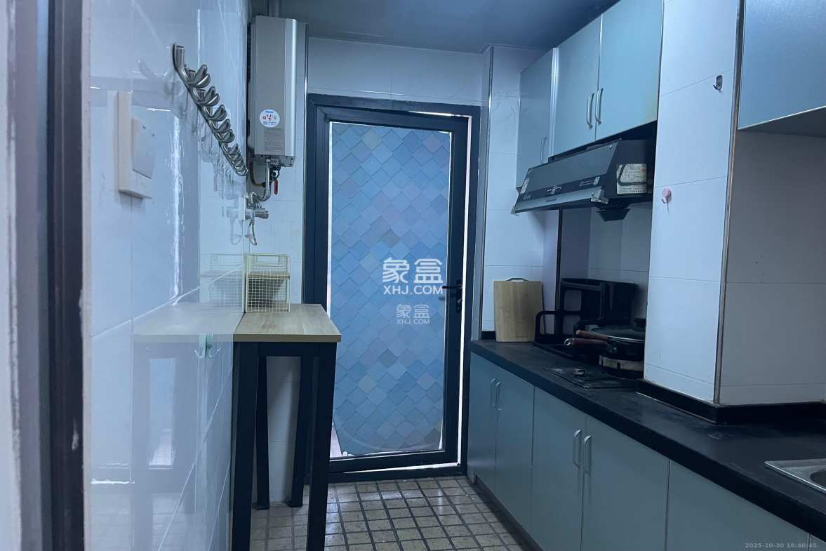 阳光锦城 1室1厅1卫 1600.0元/月 阳光锦城 1室1厅1卫 1600.0元/月室内图