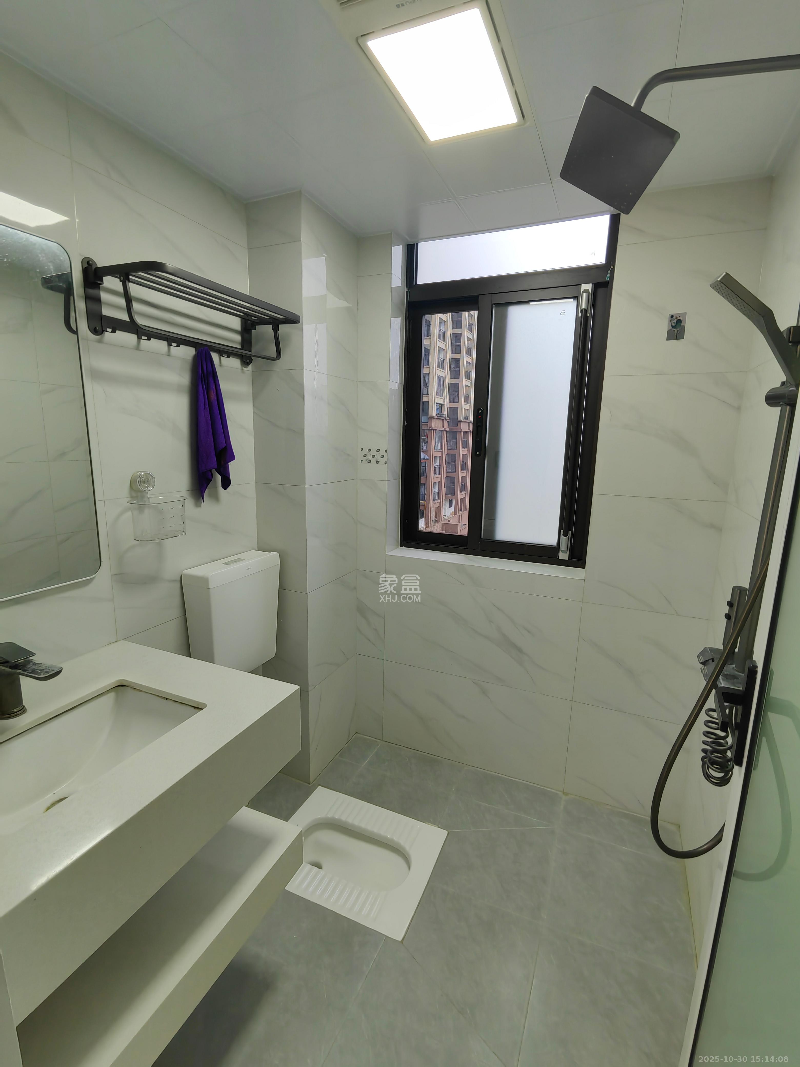 中城苑  2室1厅1卫    2400.0元/月 中城苑  2室1厅1卫    2400.0元/月室内图