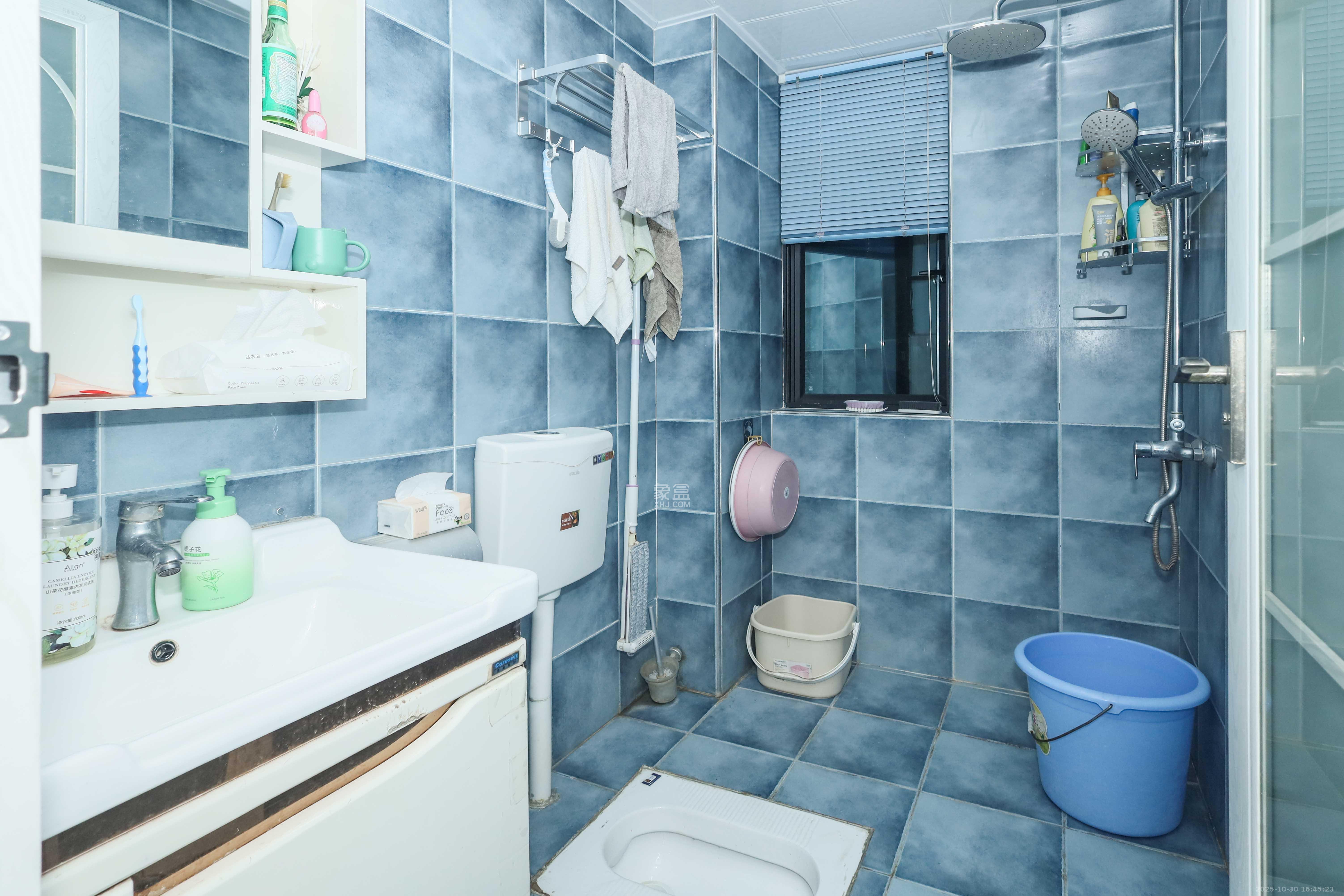 天元涉外景园C区  3室2厅2卫    89.0万卫生间