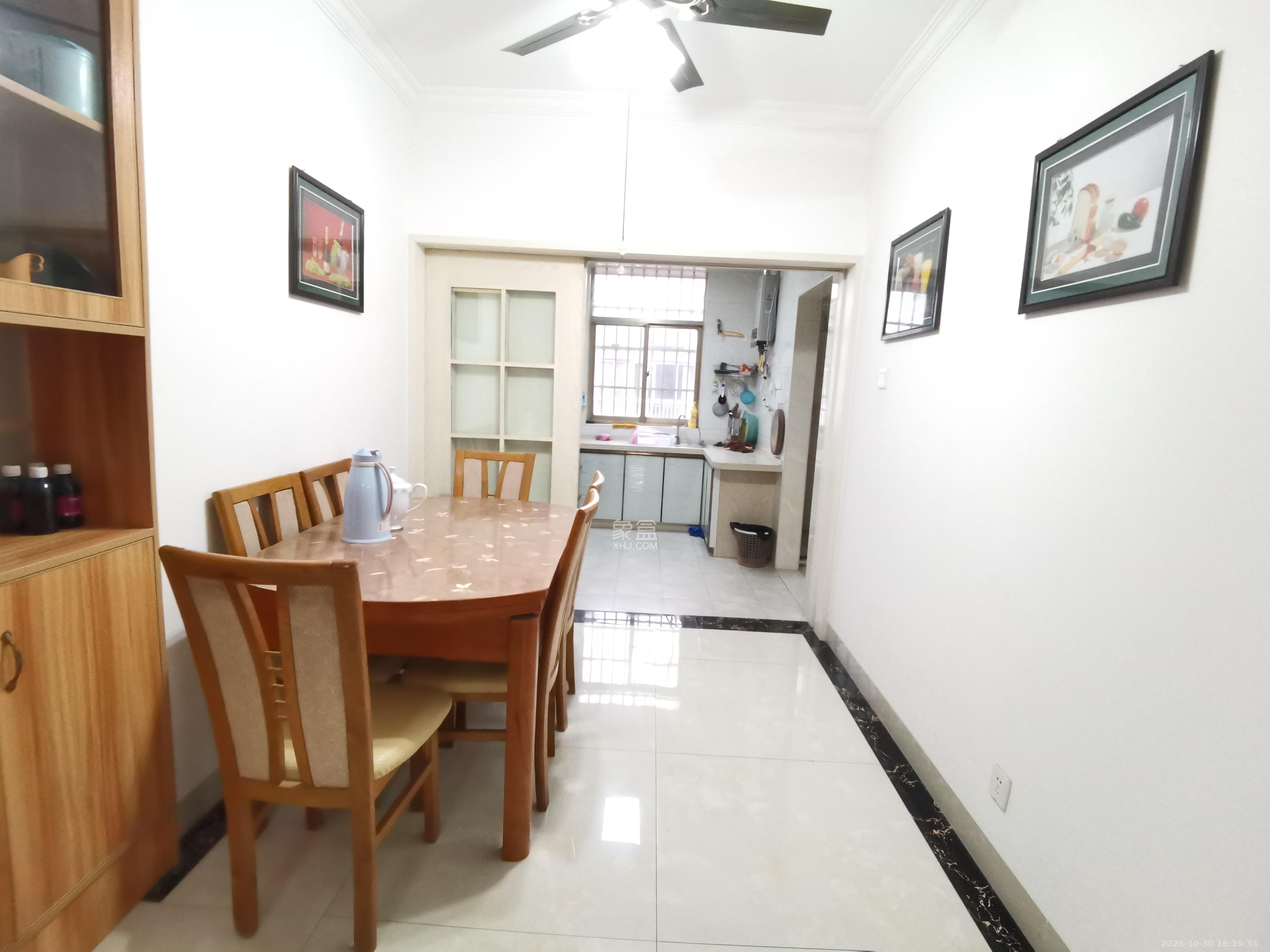 三城花苑(一,二,三期)  2室2厅1卫    1000.0元/月 三城花苑(一,二,三期)  2室2厅1卫    1000.0元/月室内图