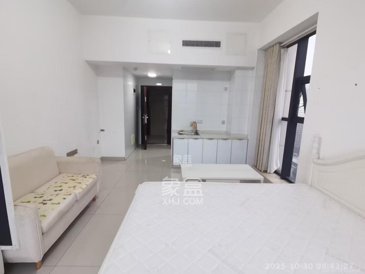 万坤图财富广场  1室1厅1卫    1400.0元/月室内图