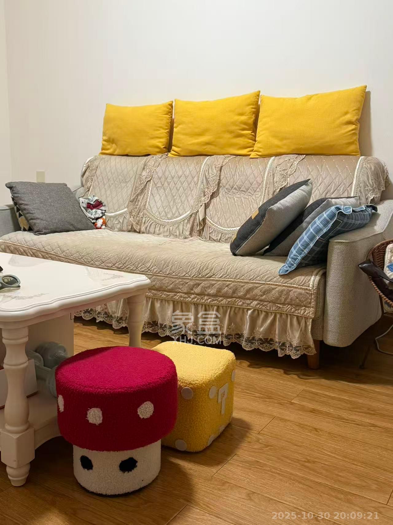 北辰三角洲E3区 1室1厅1卫 2500.0元/月 北辰三角洲E3区 1室1厅1卫 2500.0元/月室内图