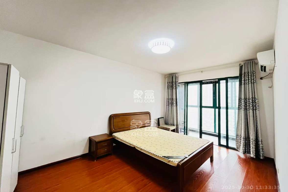 克拉美丽山庄(晟领国际)  2室2厅1卫    2100.0元/月 克拉美丽山庄(晟领国际)  2室2厅1卫    2100.0元/月室内图