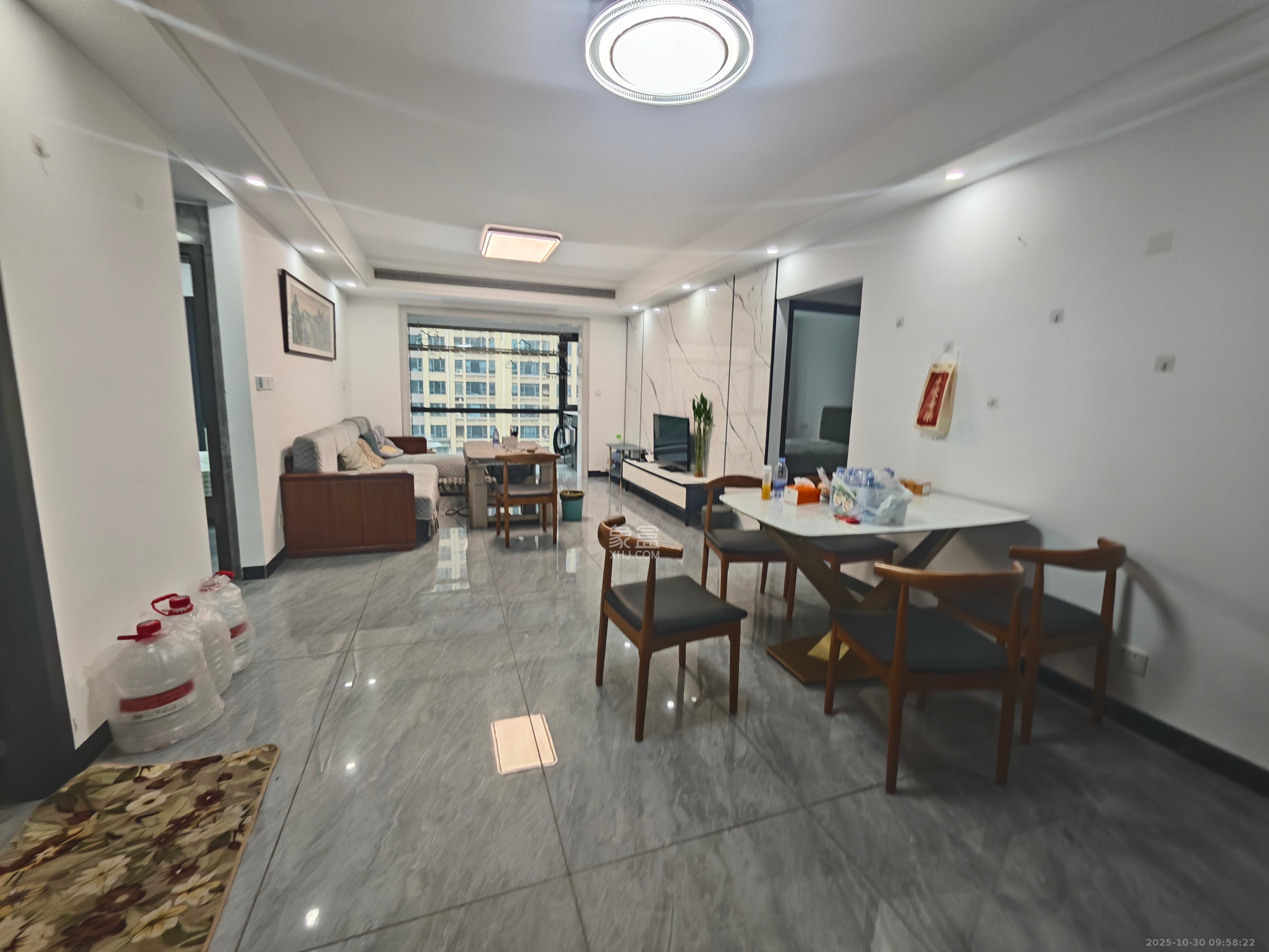 中建悦和城 3室2厅1卫 2750.0元/月 中建悦和城 3室2厅1卫 2750.0元/月室内图