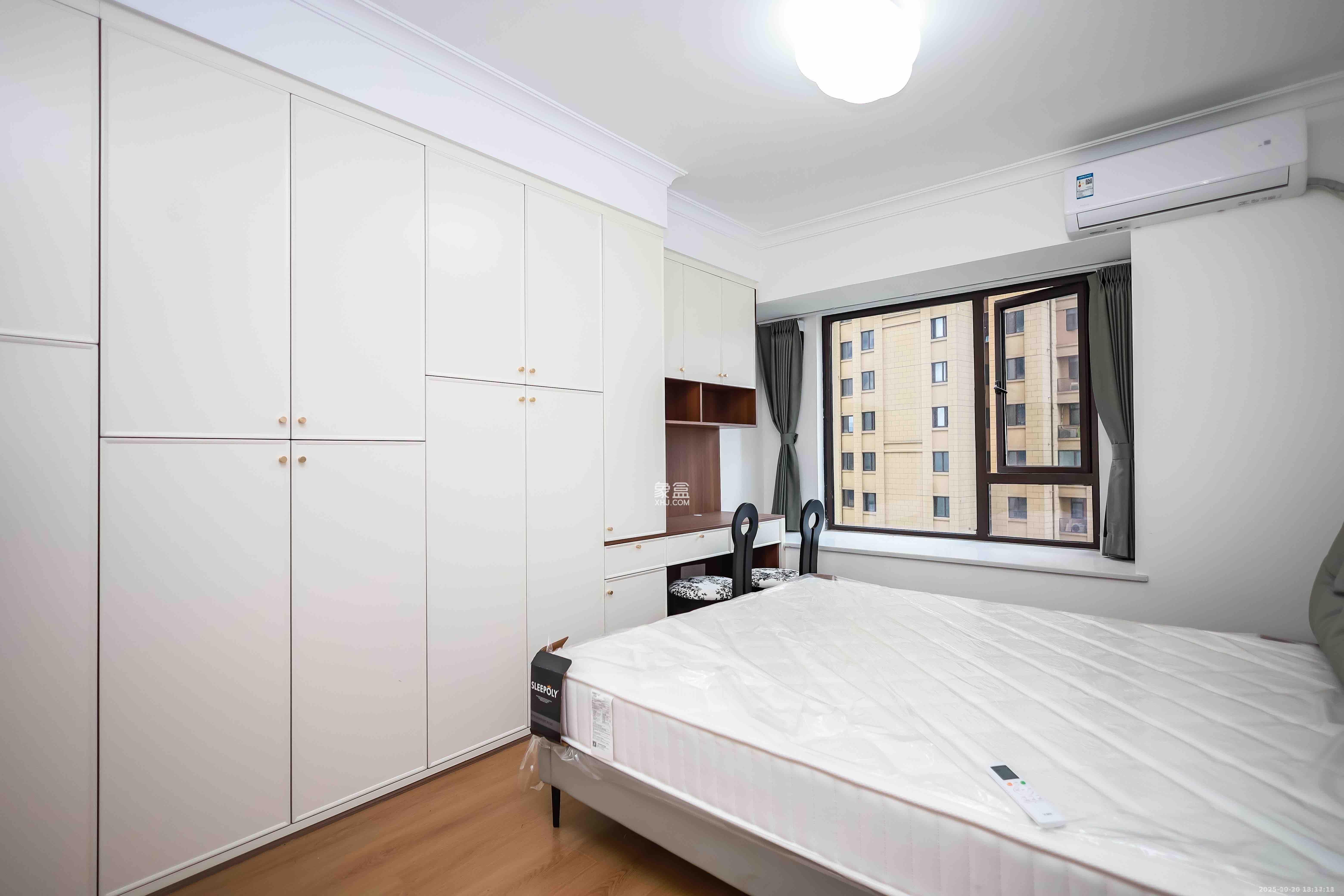 奥克斯缔壹城  3室2厅2卫    2500.0元/月 奥克斯缔壹城  3室2厅2卫    2500.0元/月室内图