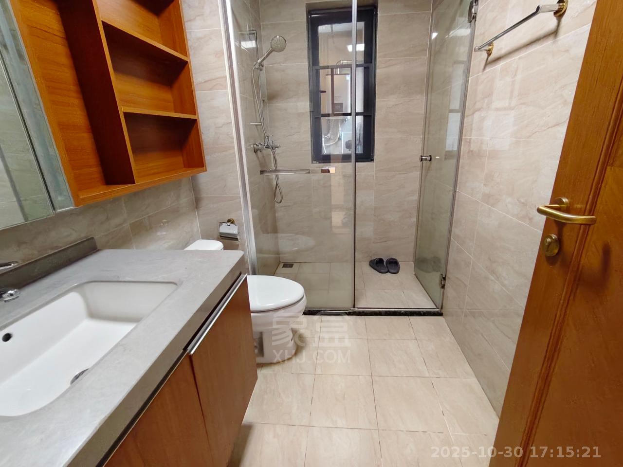 恒大林溪郡  3室2厅2卫    1950.0元/月室内图