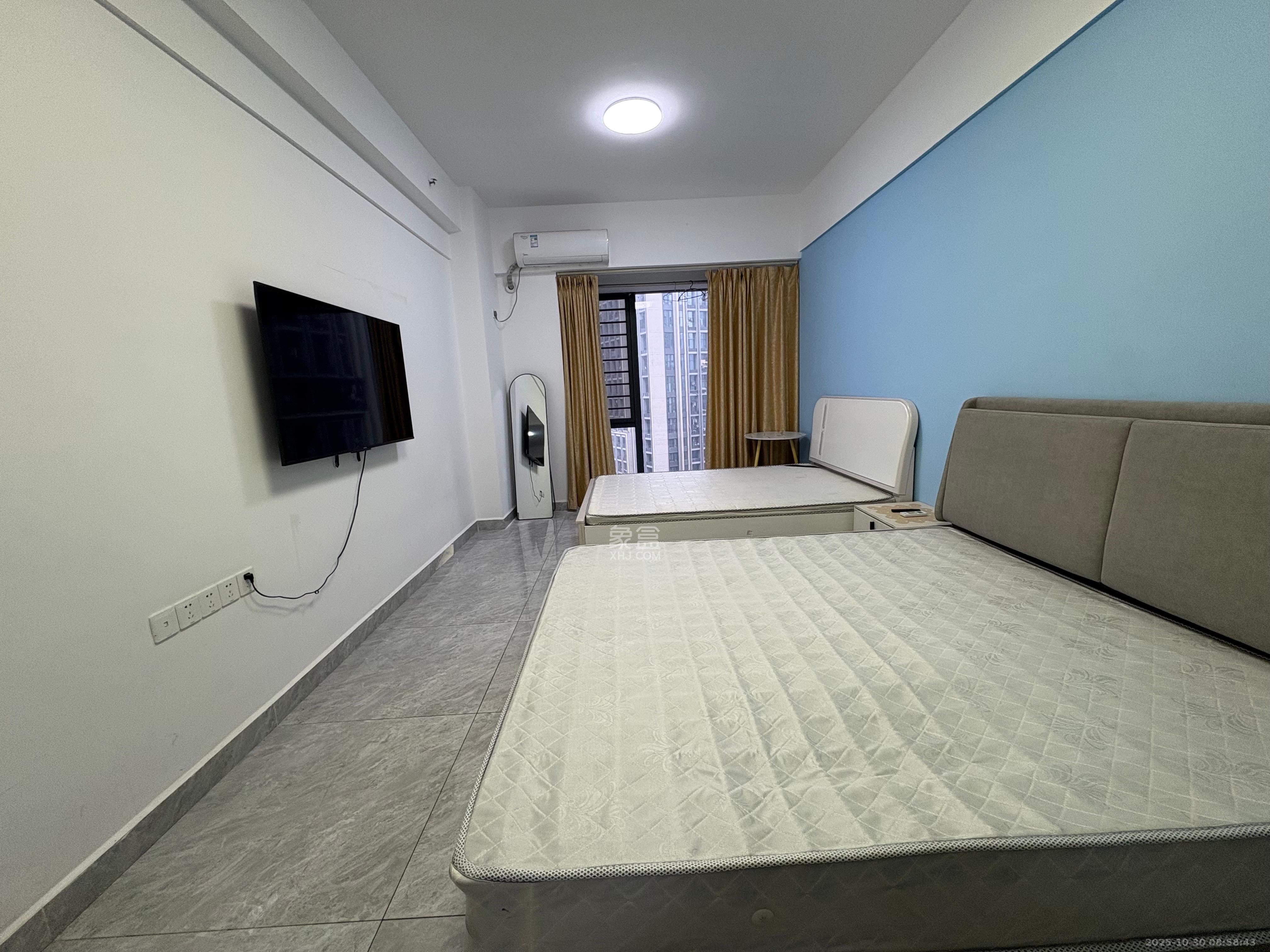 万润时光里  1室1厅1卫    1700.0元/月室内图