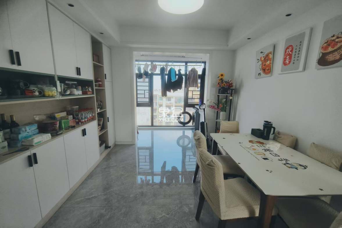 保利香槟国际 3室2厅1卫 78.8万 保利香槟国际 3室2厅1卫 78.8万室内图