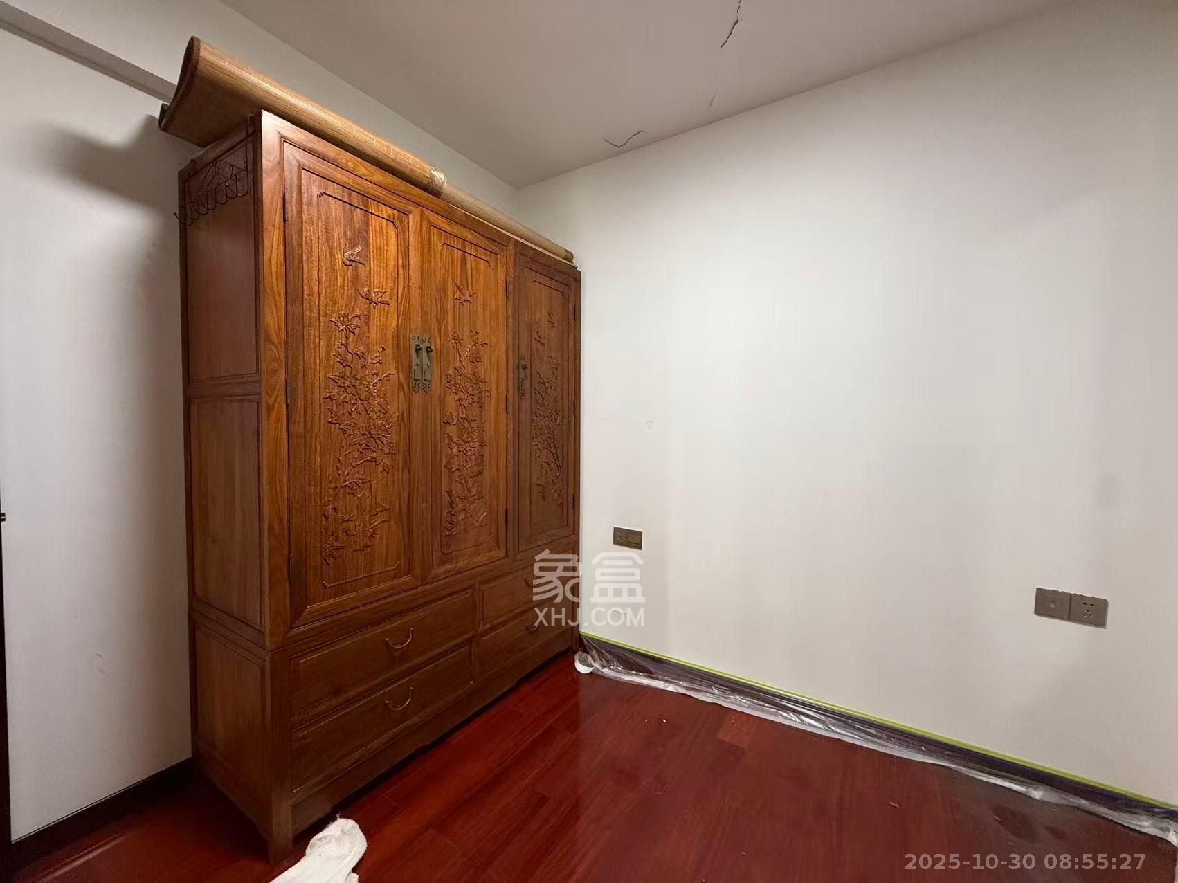 北辰三角洲E5区  1室2厅2卫    2800.0元/月 北辰三角洲E5区  1室2厅2卫    2800.0元/月室内图