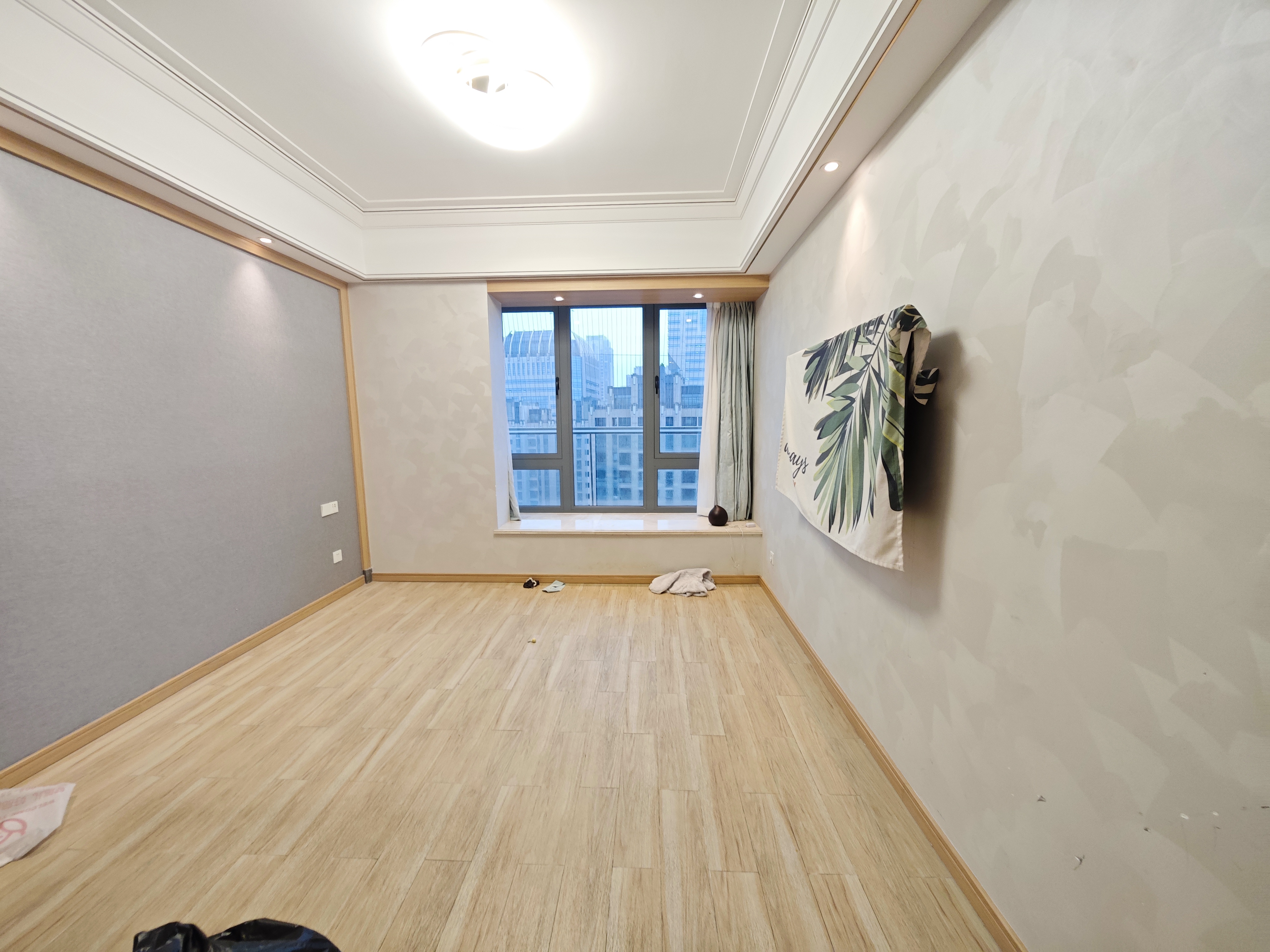 龙兴公馆 3室2厅2卫 7000.0元/月 龙兴公馆 3室2厅2卫 7000.0元/月室内图