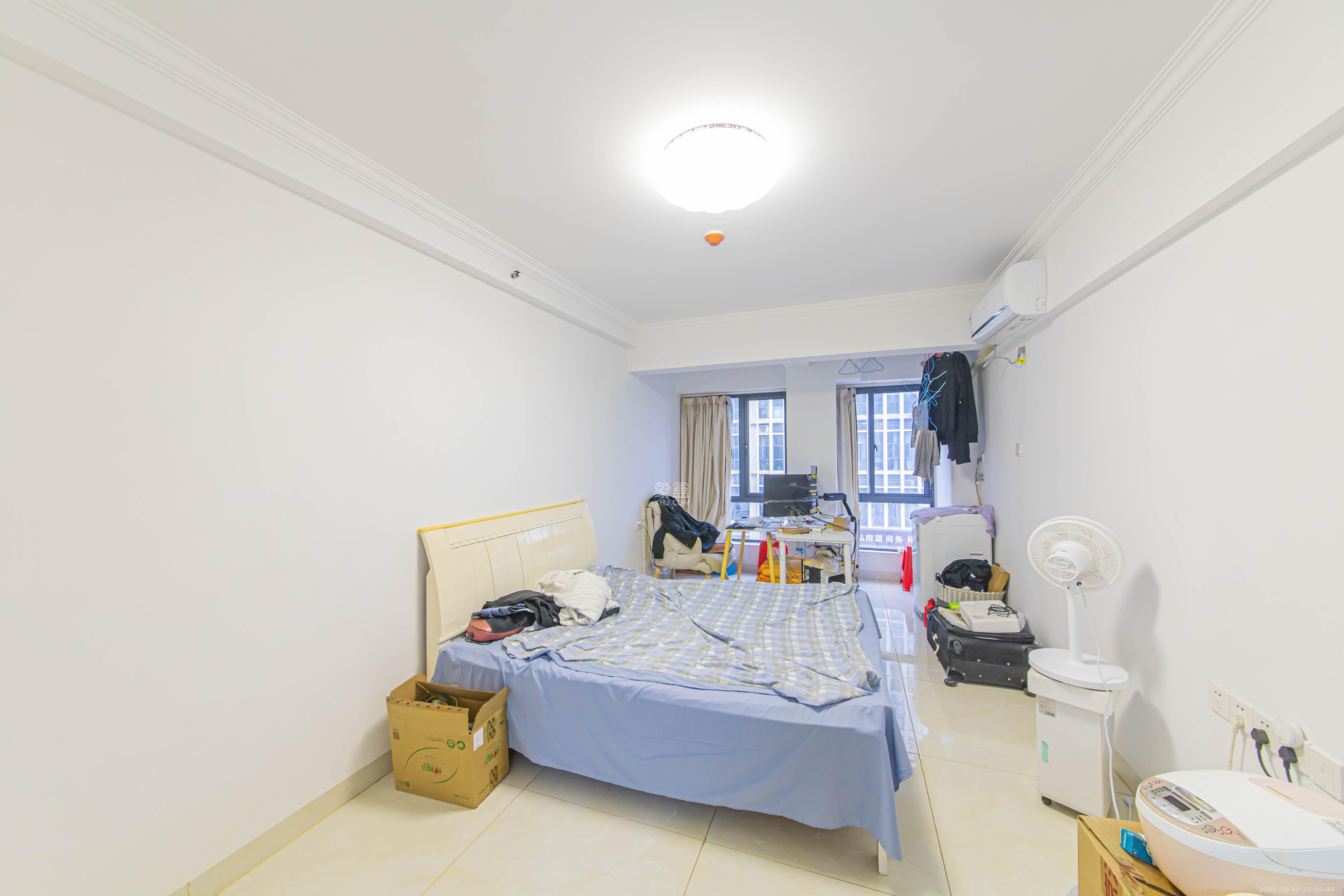 中建芙蓉嘉苑 1室1厅1卫 17.5万 中建芙蓉嘉苑 1室1厅1卫 17.5万客厅