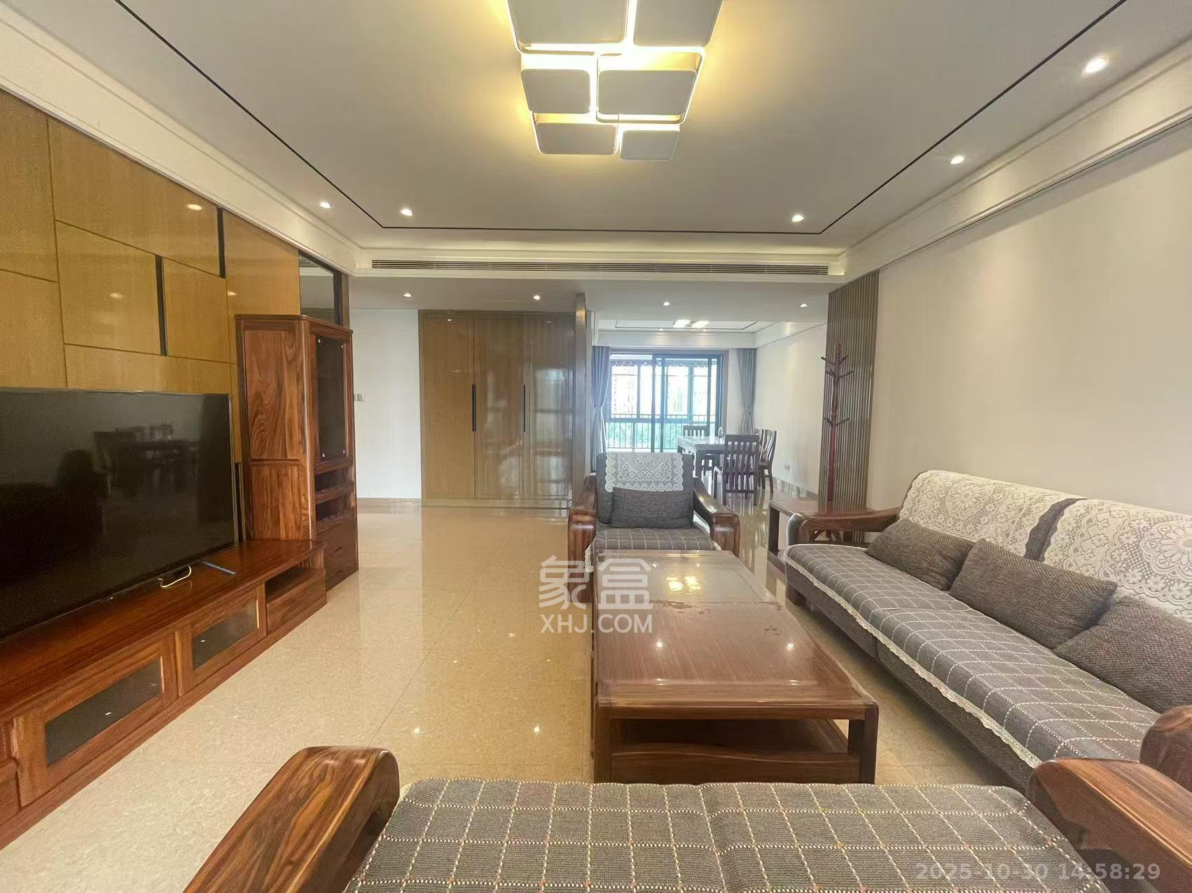 恒伟西雅韵  3室2厅2卫    5000.0元/月 恒伟西雅韵  3室2厅2卫    5000.0元/月室内图