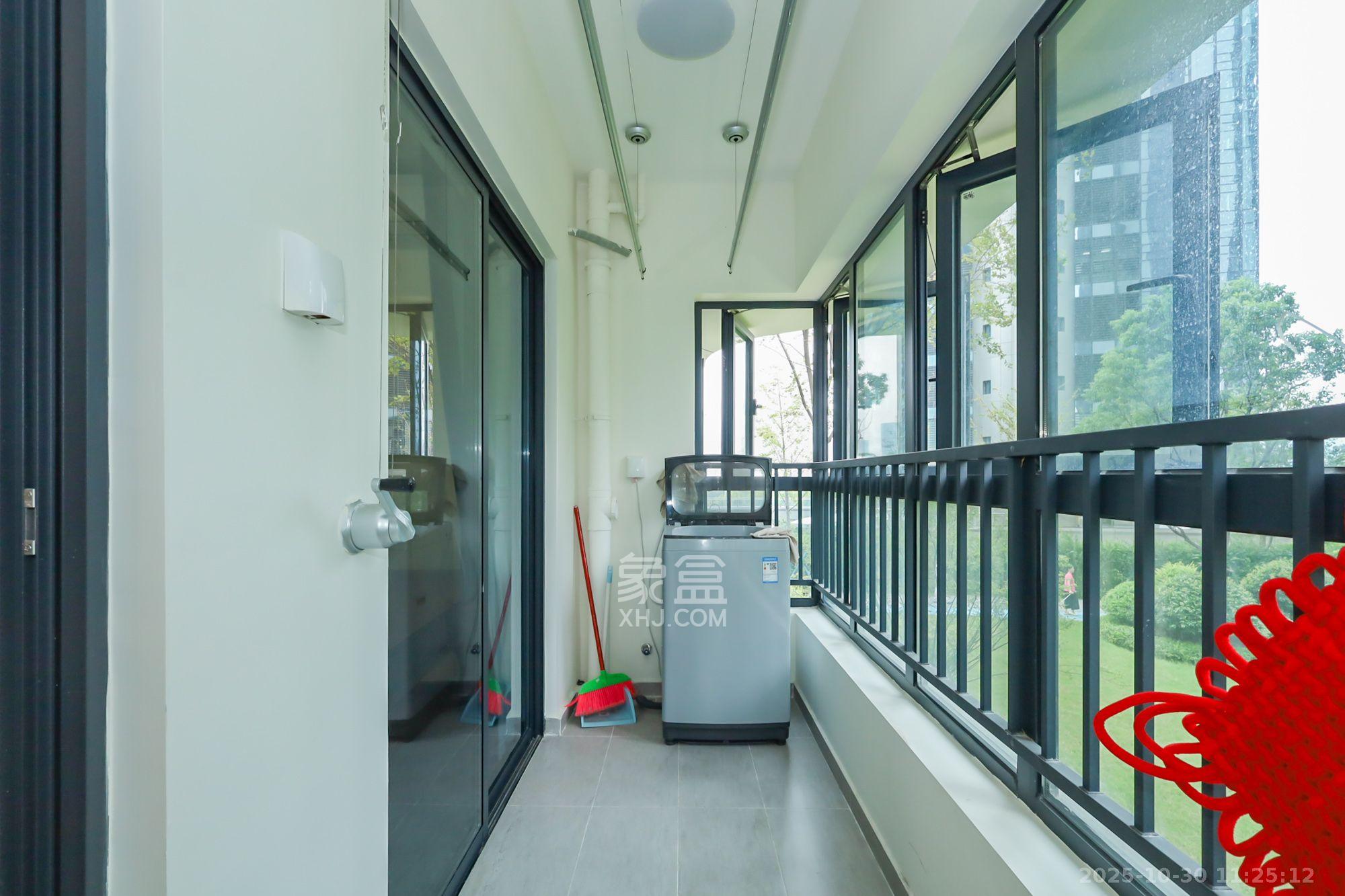 滨江府1913  4室2厅2卫    4000.0元/月室内图