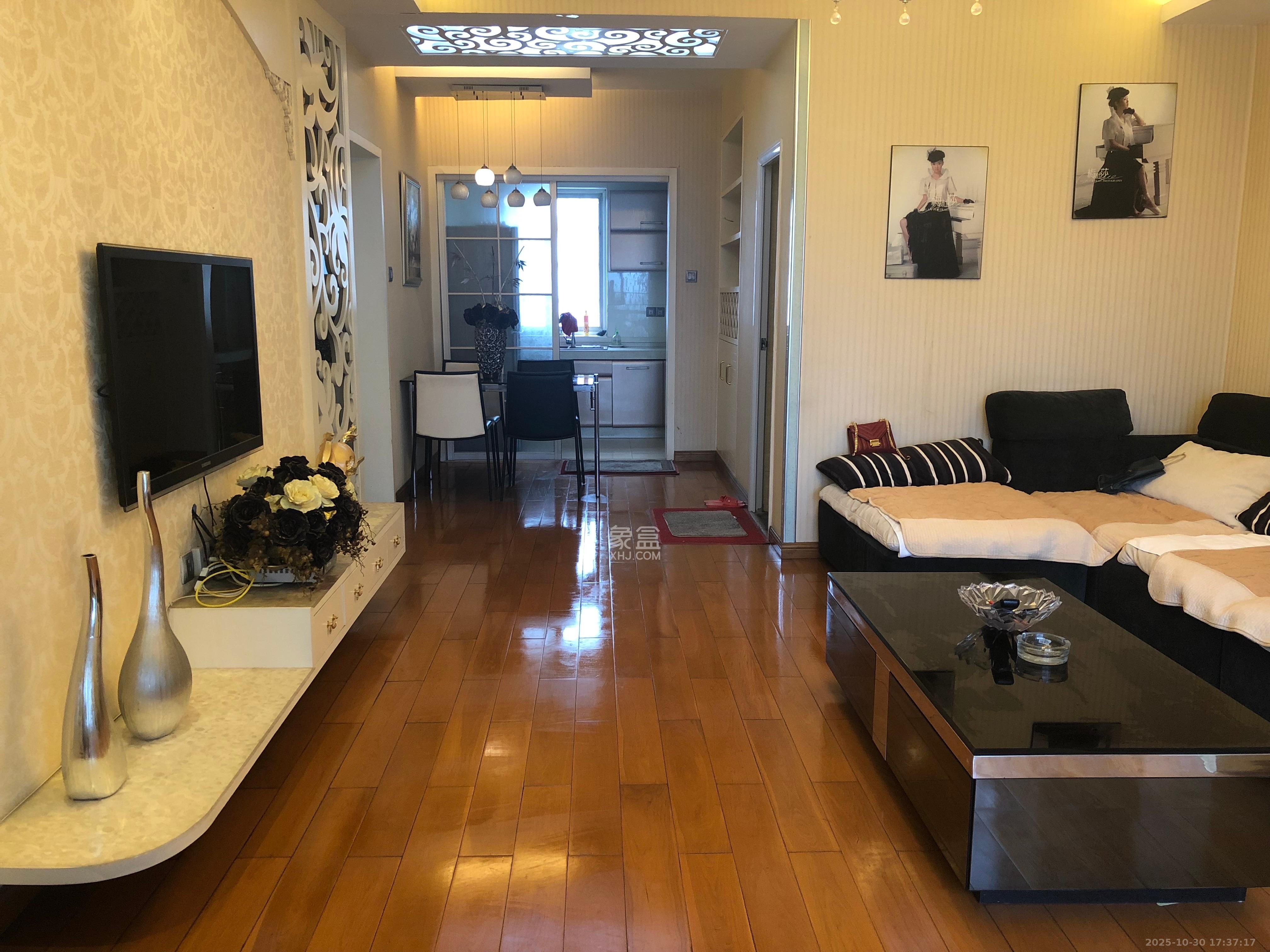 新芙蓉之都  2室2厅1卫    2900.0元/月 新芙蓉之都  2室2厅1卫    2900.0元/月室内图