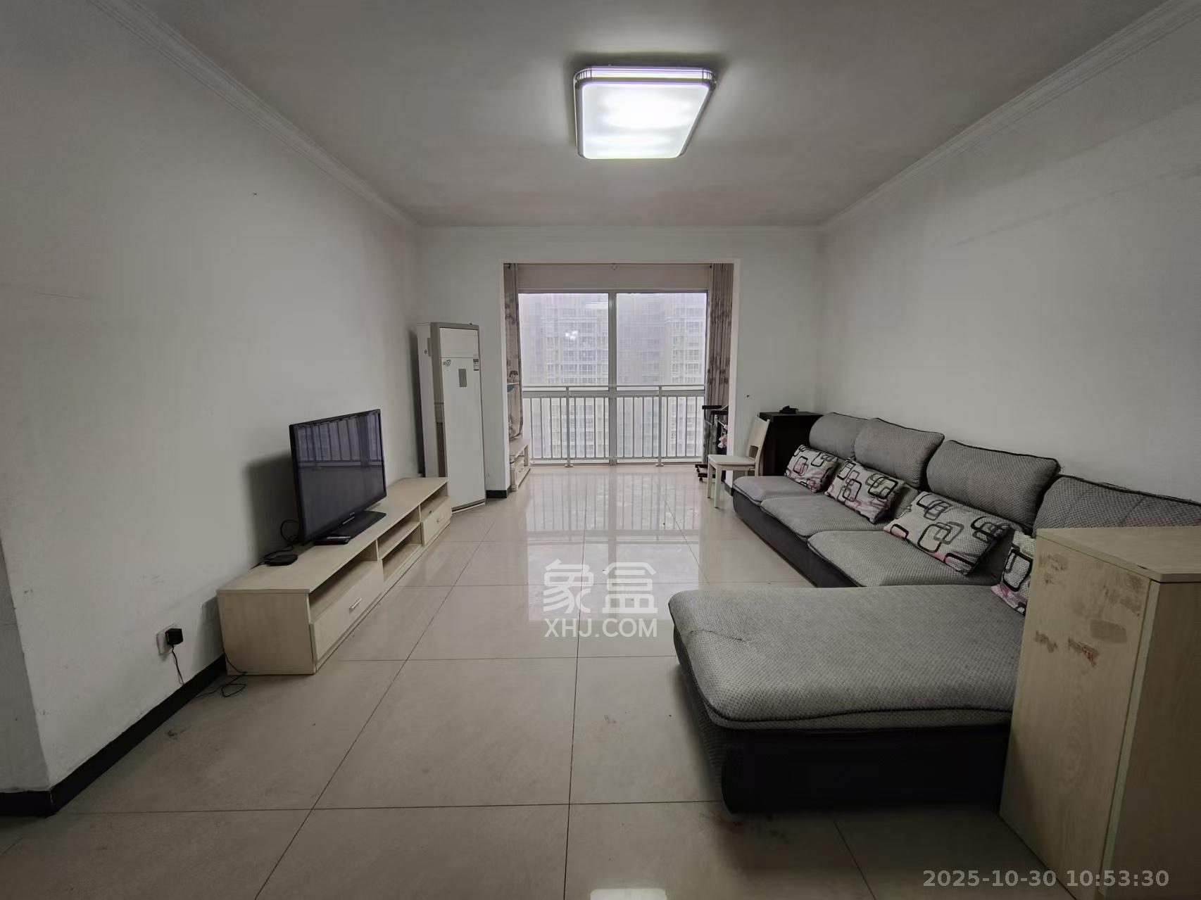 恒广国际景园一二区 3室2厅1卫 2000.0元/月 恒广国际景园一二区 3室2厅1卫 2000.0元/月室内图