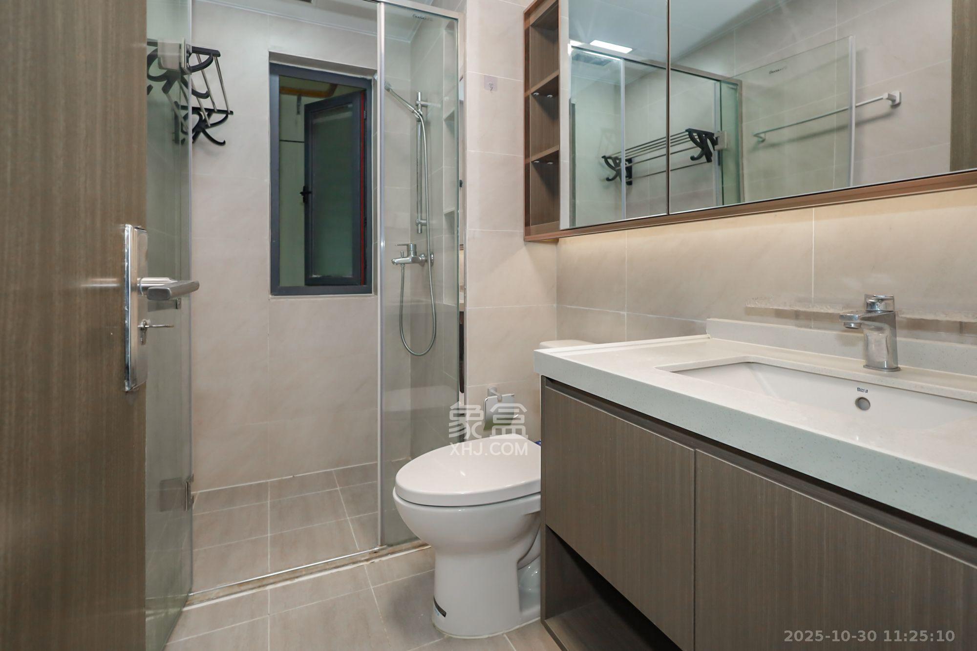 滨江府1913  4室2厅2卫    4000.0元/月室内图